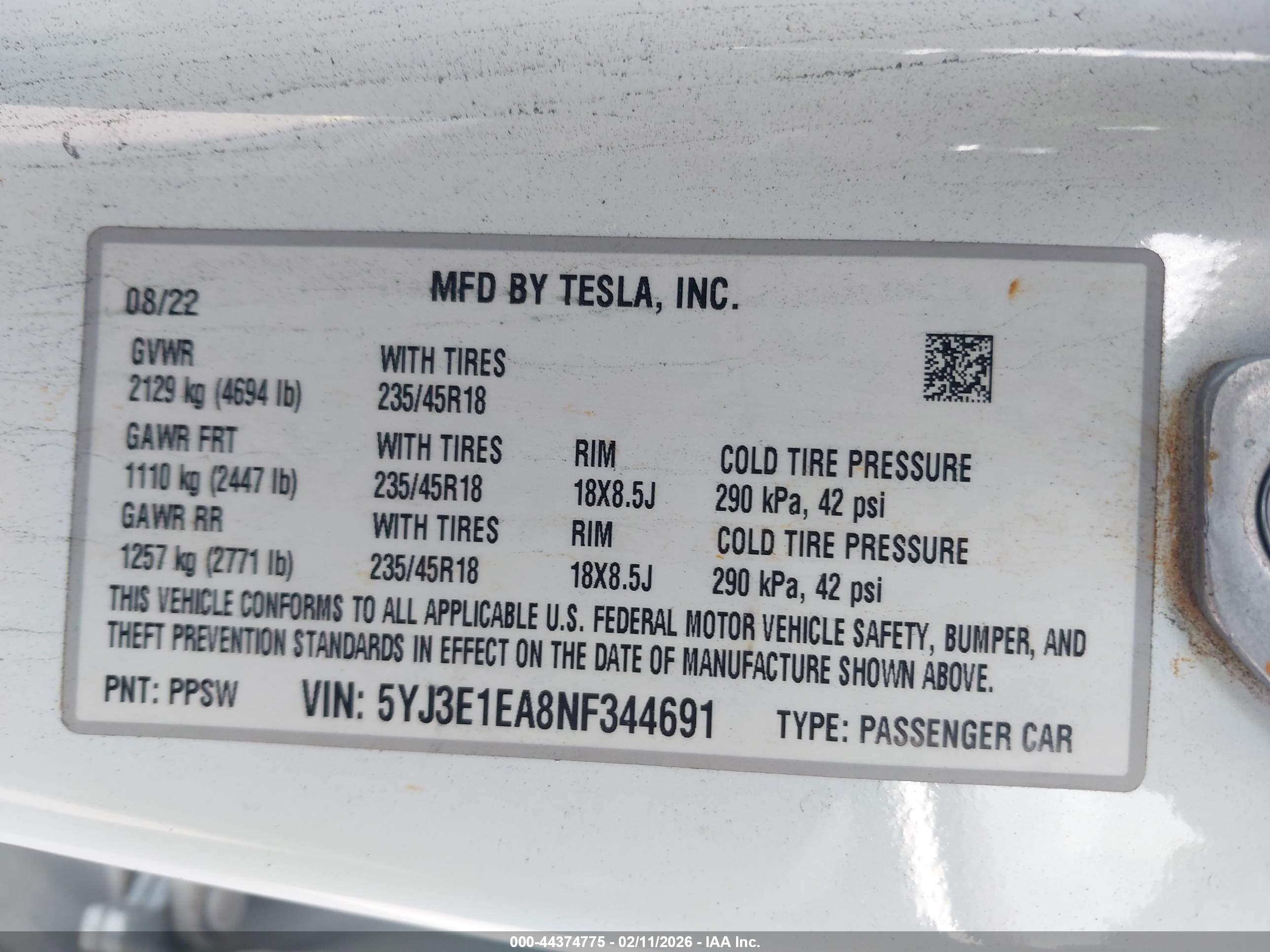 TESLA MODEL image 9