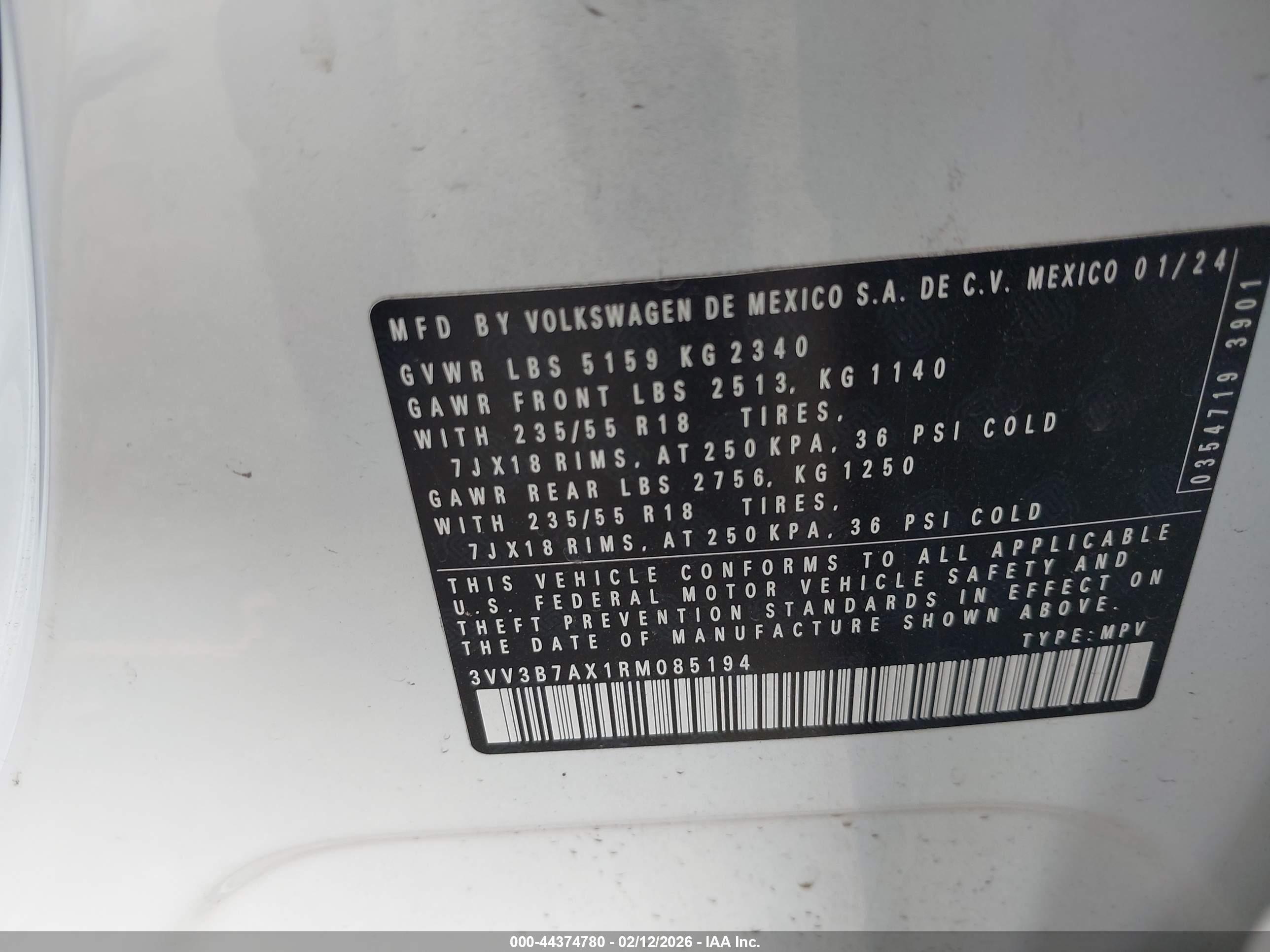 VOLKSWAGEN TIGUAN image 9