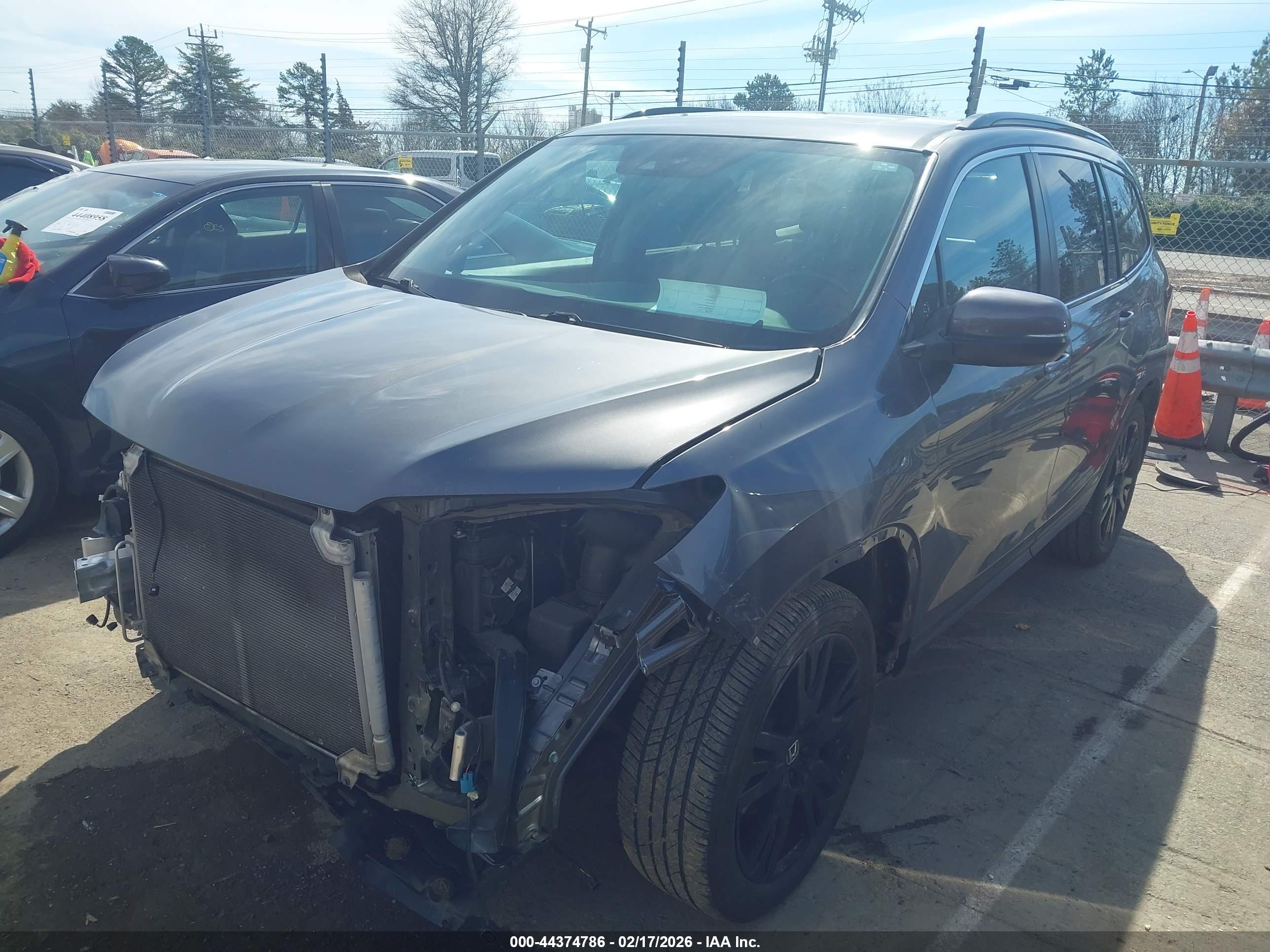 HONDA PILOT image 2