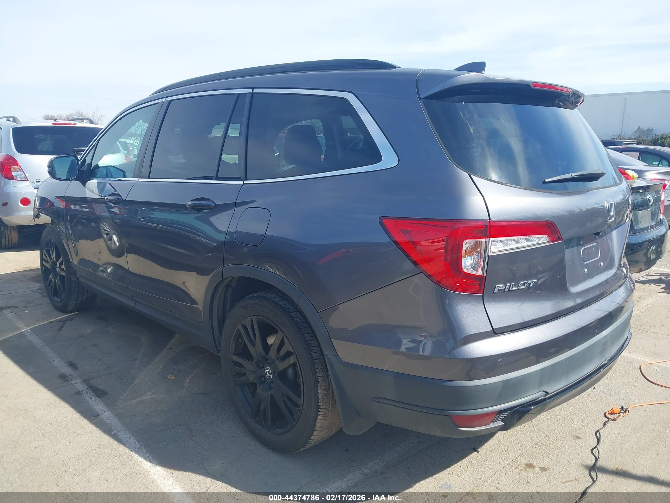 HONDA PILOT image 3