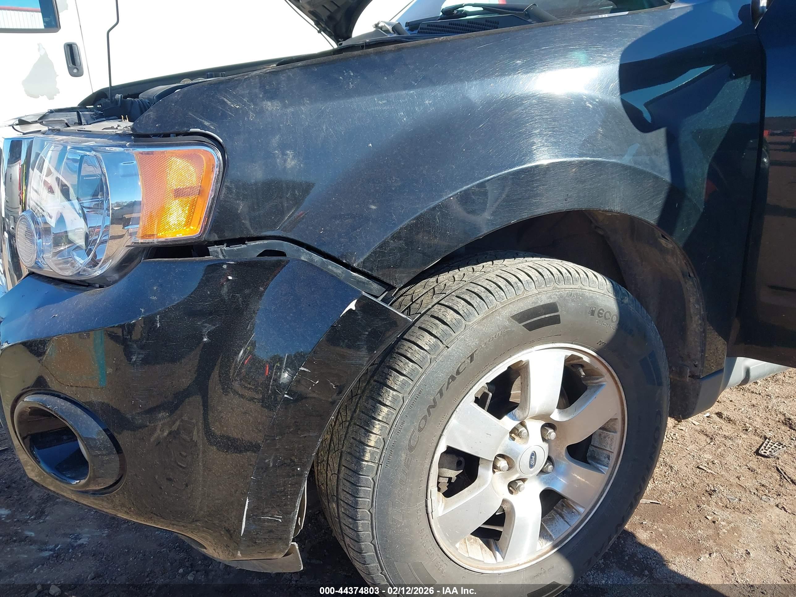 FORD ESCAPE image 6