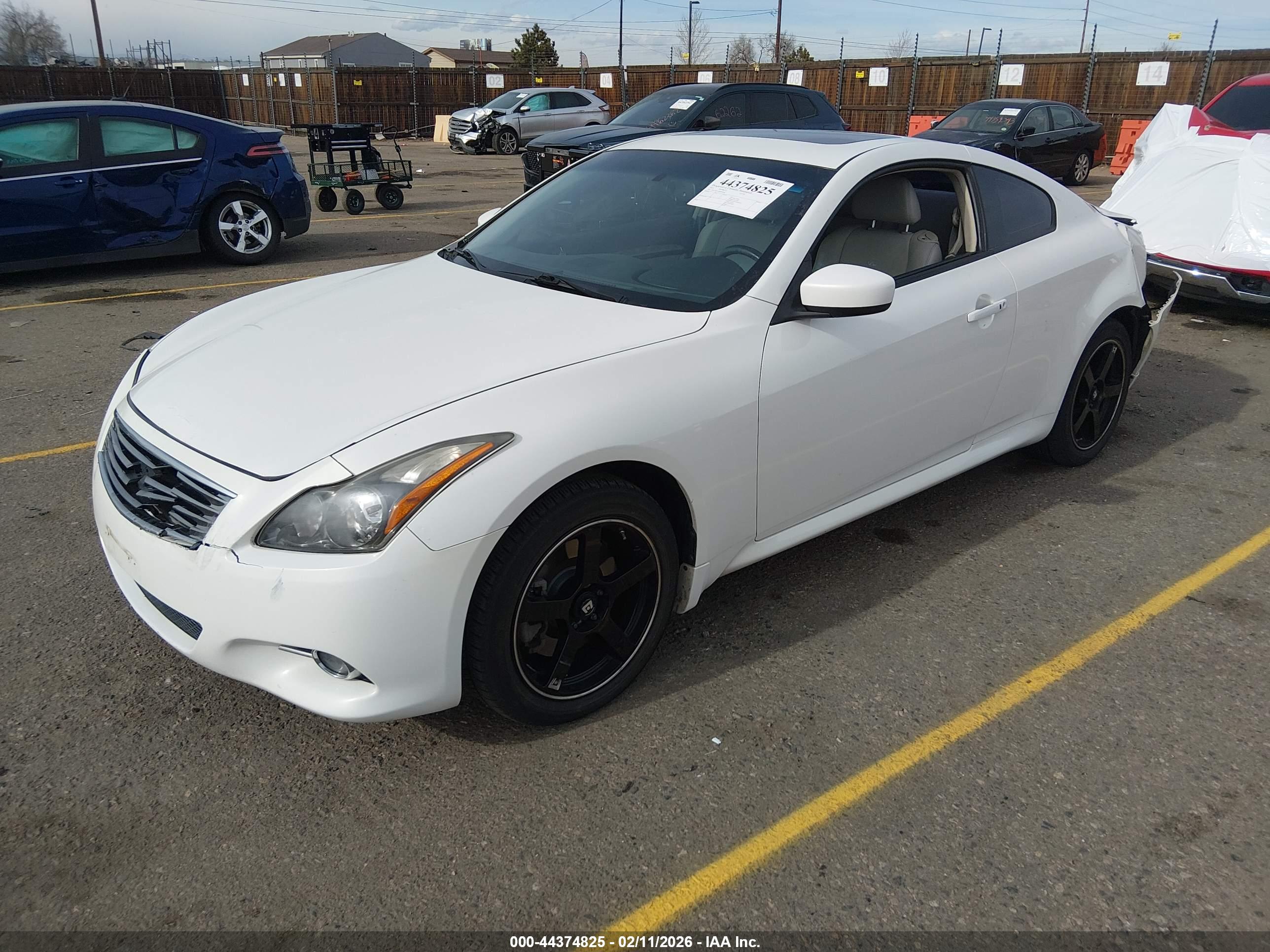 INFINITI G37X image 2