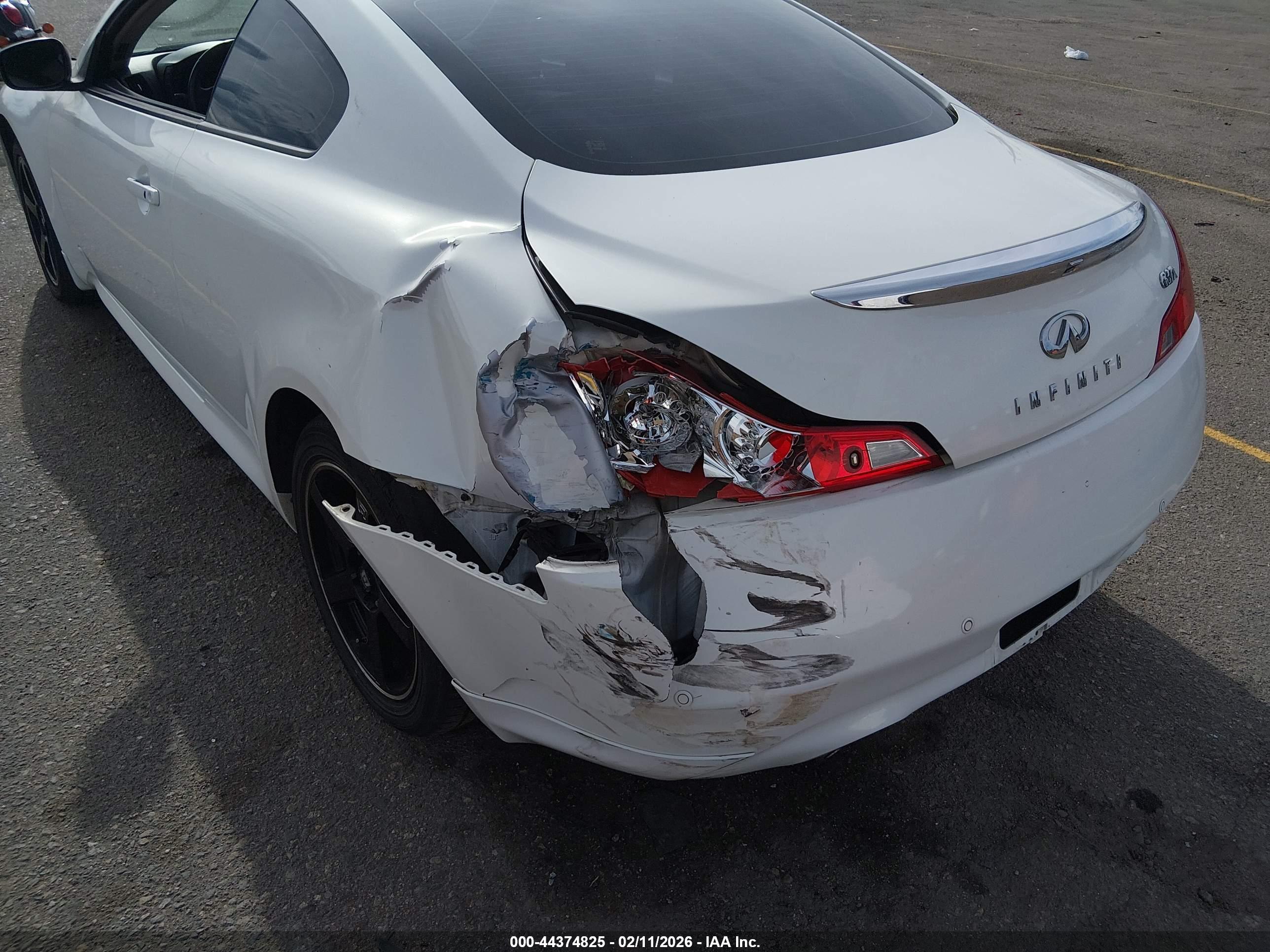 INFINITI G37X image 6