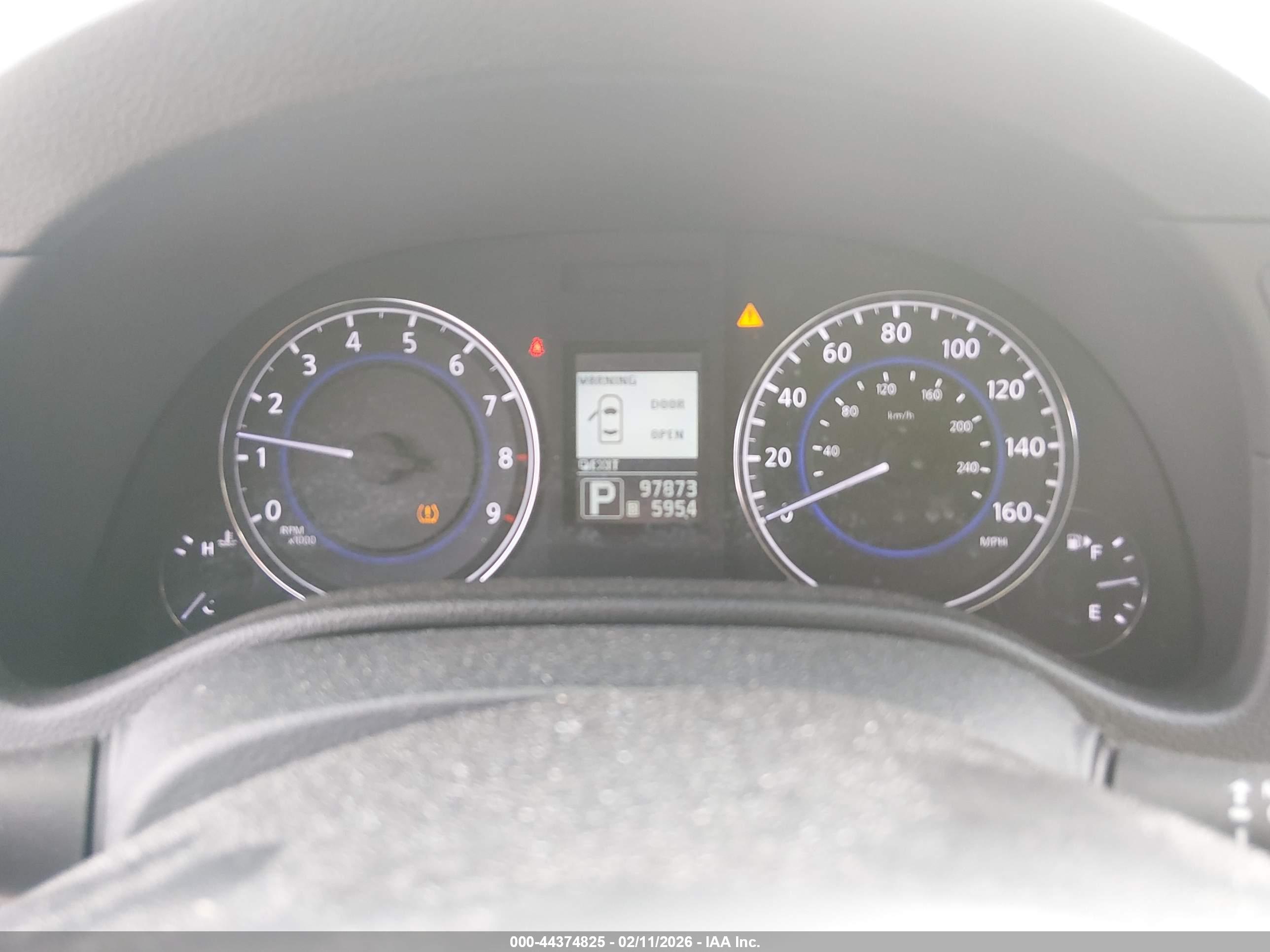 INFINITI G37X image 7