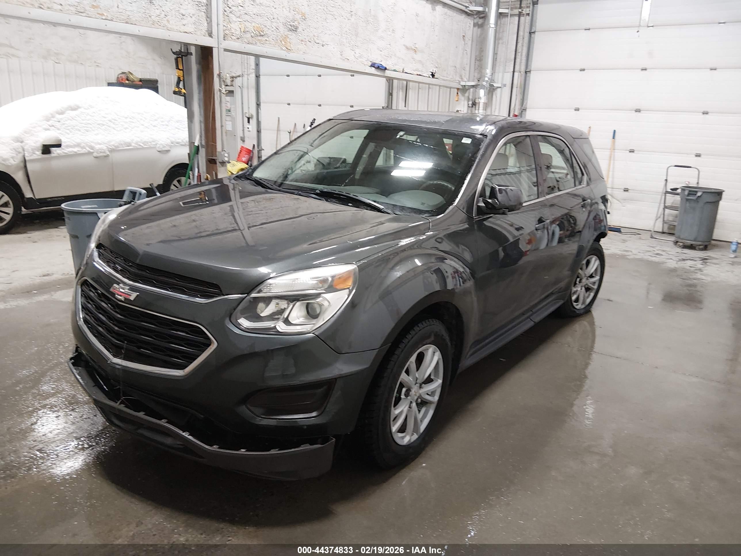 CHEVROLET EQUINOX image 2