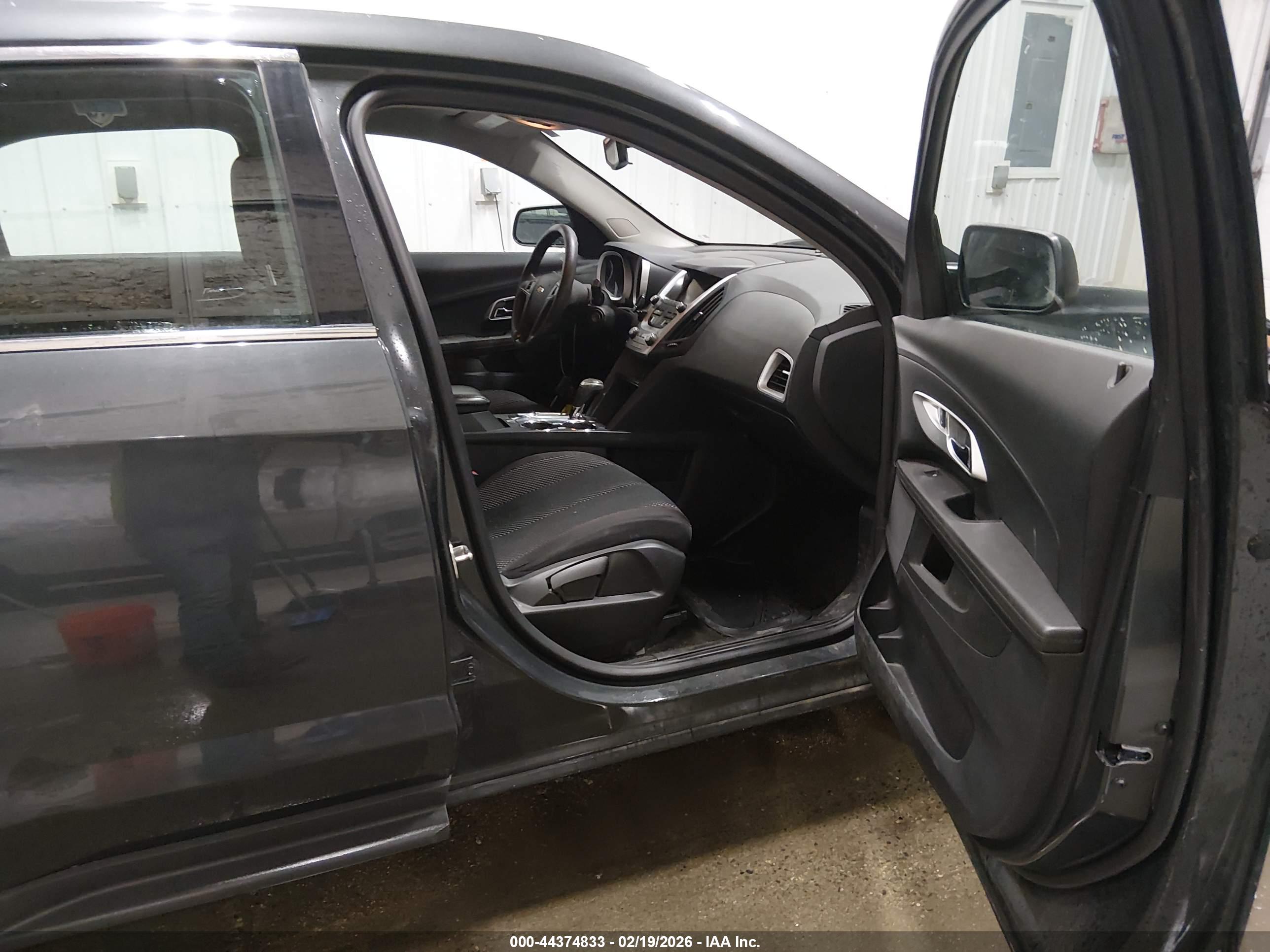 CHEVROLET EQUINOX image 5
