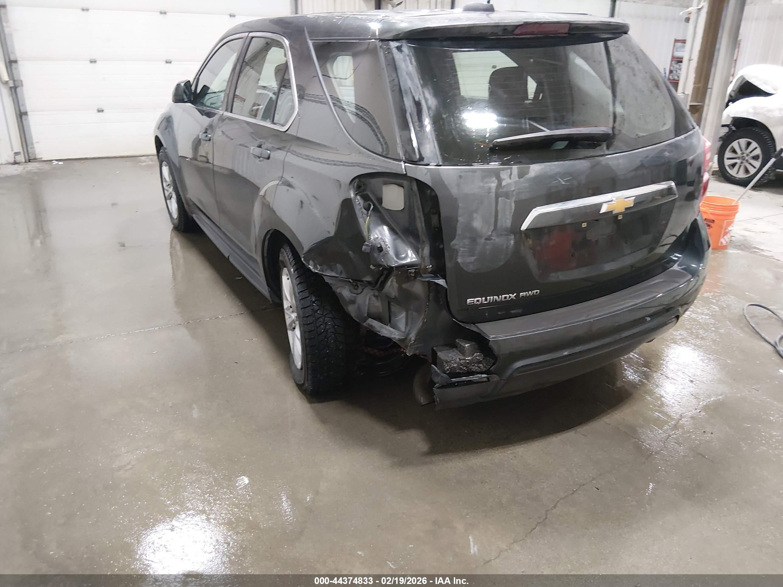CHEVROLET EQUINOX image 6