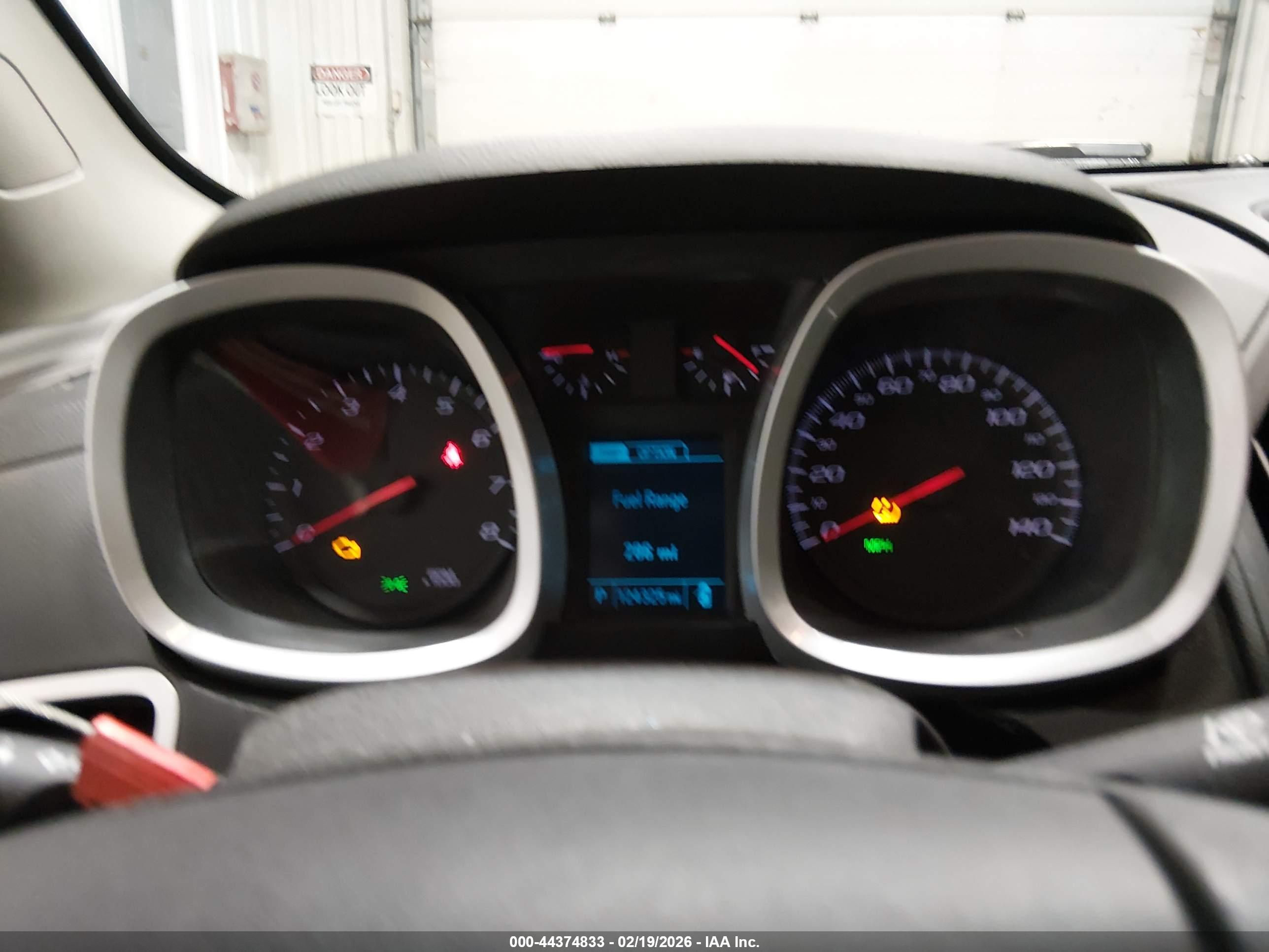CHEVROLET EQUINOX image 7