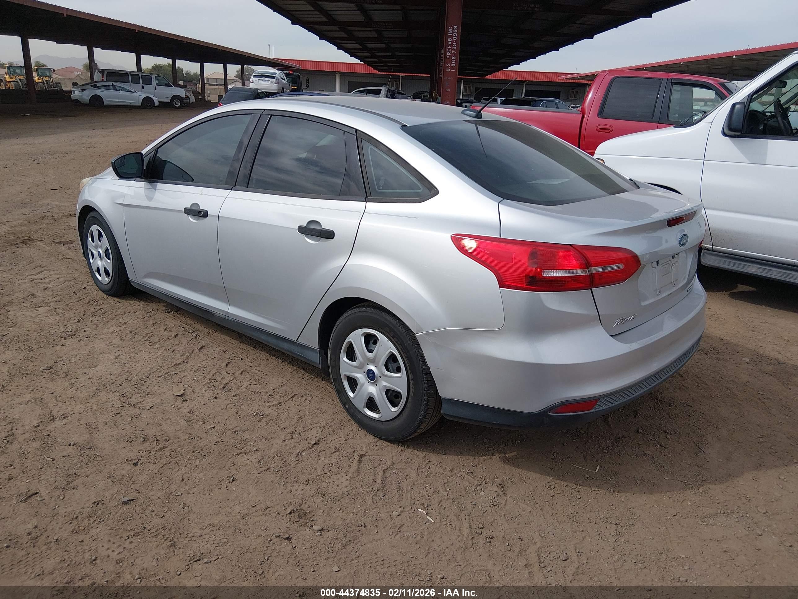 FORD FOCUS image 3