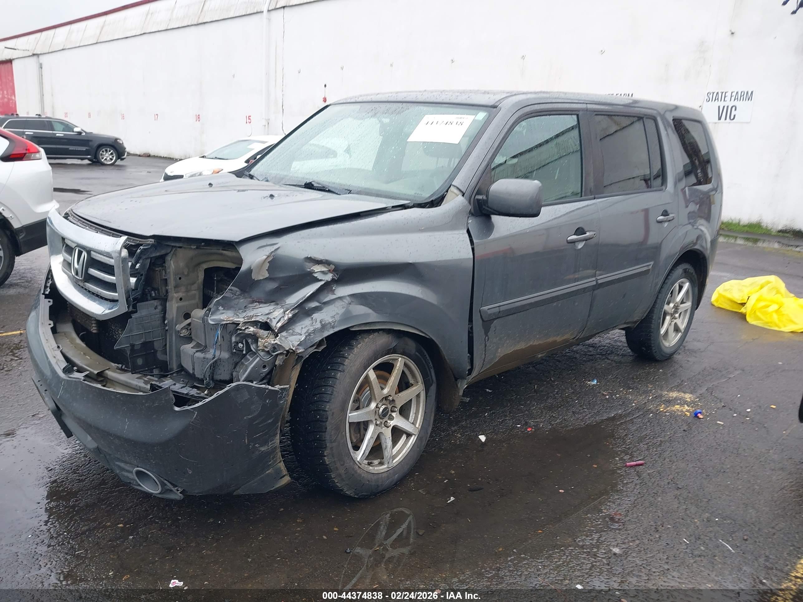 HONDA PILOT image 2