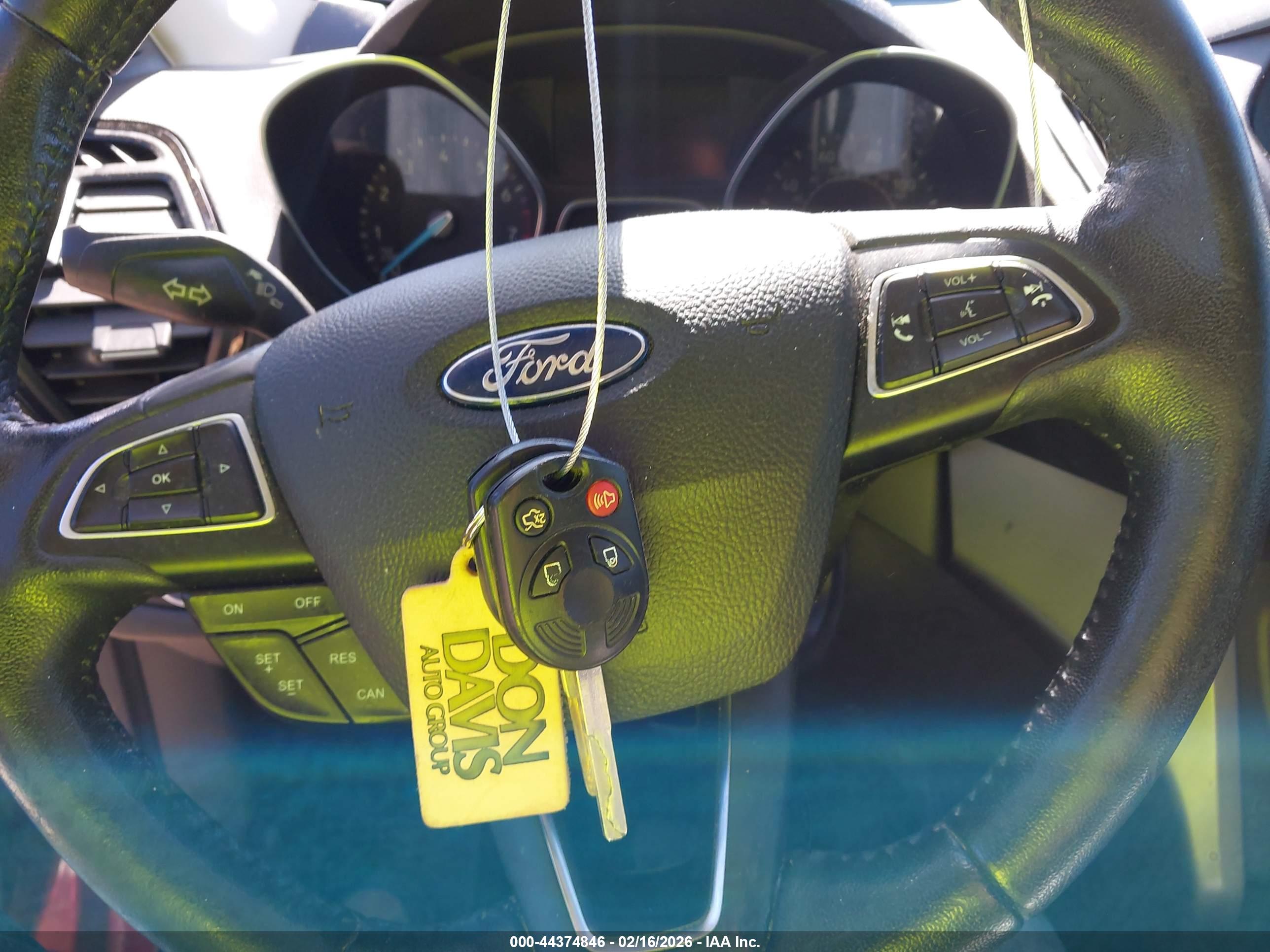 FORD ESCAPE image 11