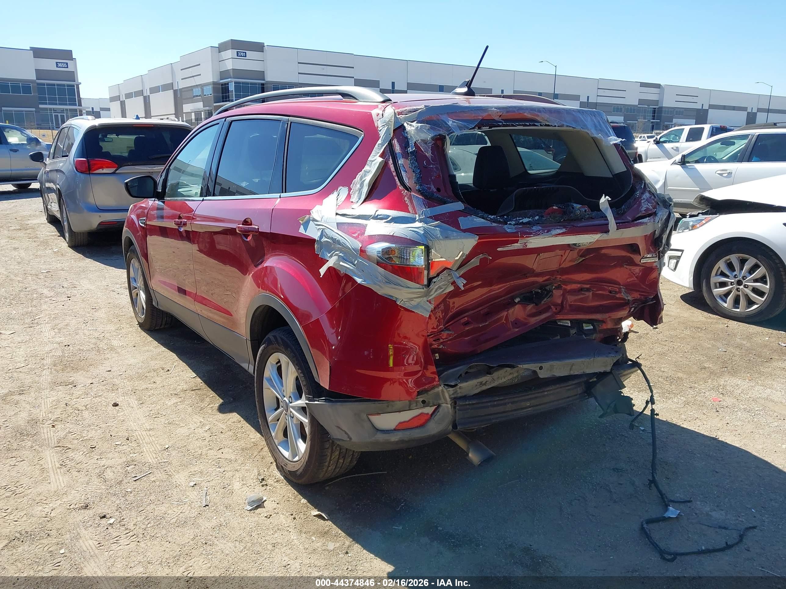FORD ESCAPE image 3