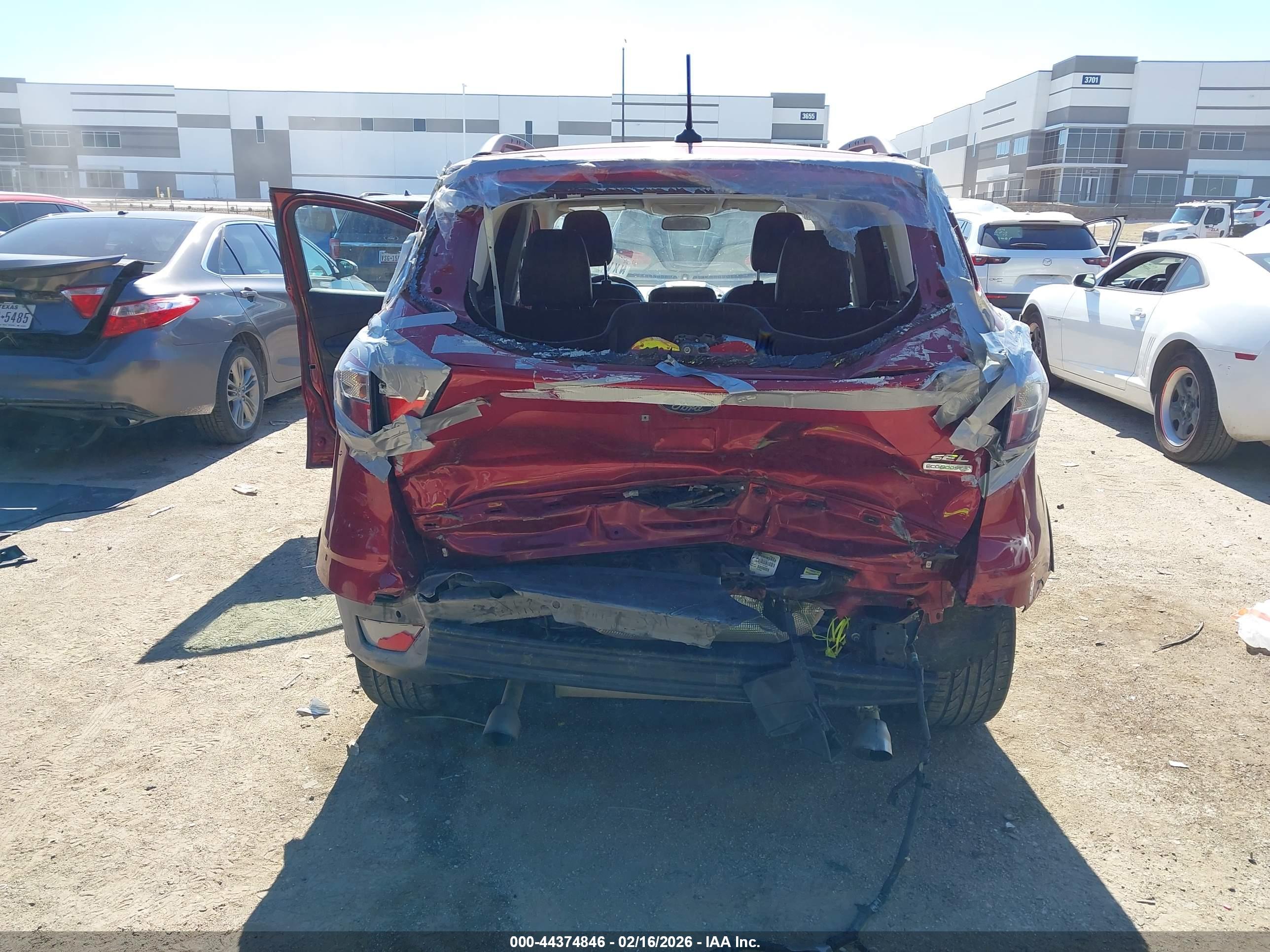 FORD ESCAPE image 6