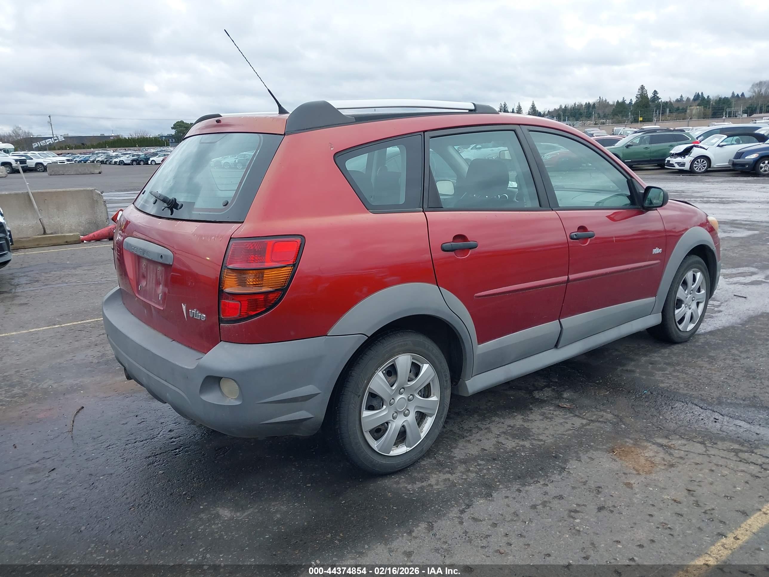 PONTIAC VIBE image 4