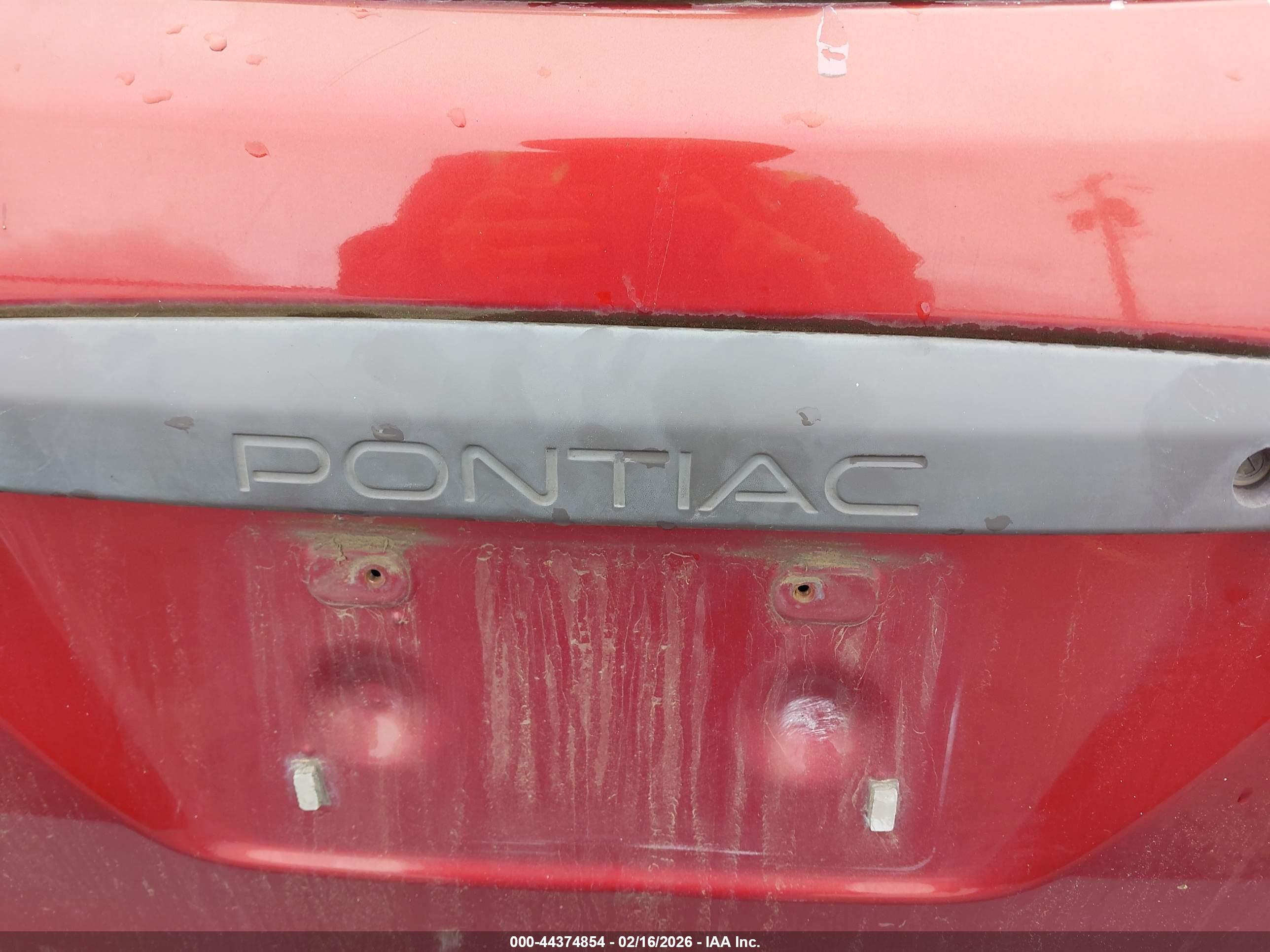 PONTIAC VIBE image 6