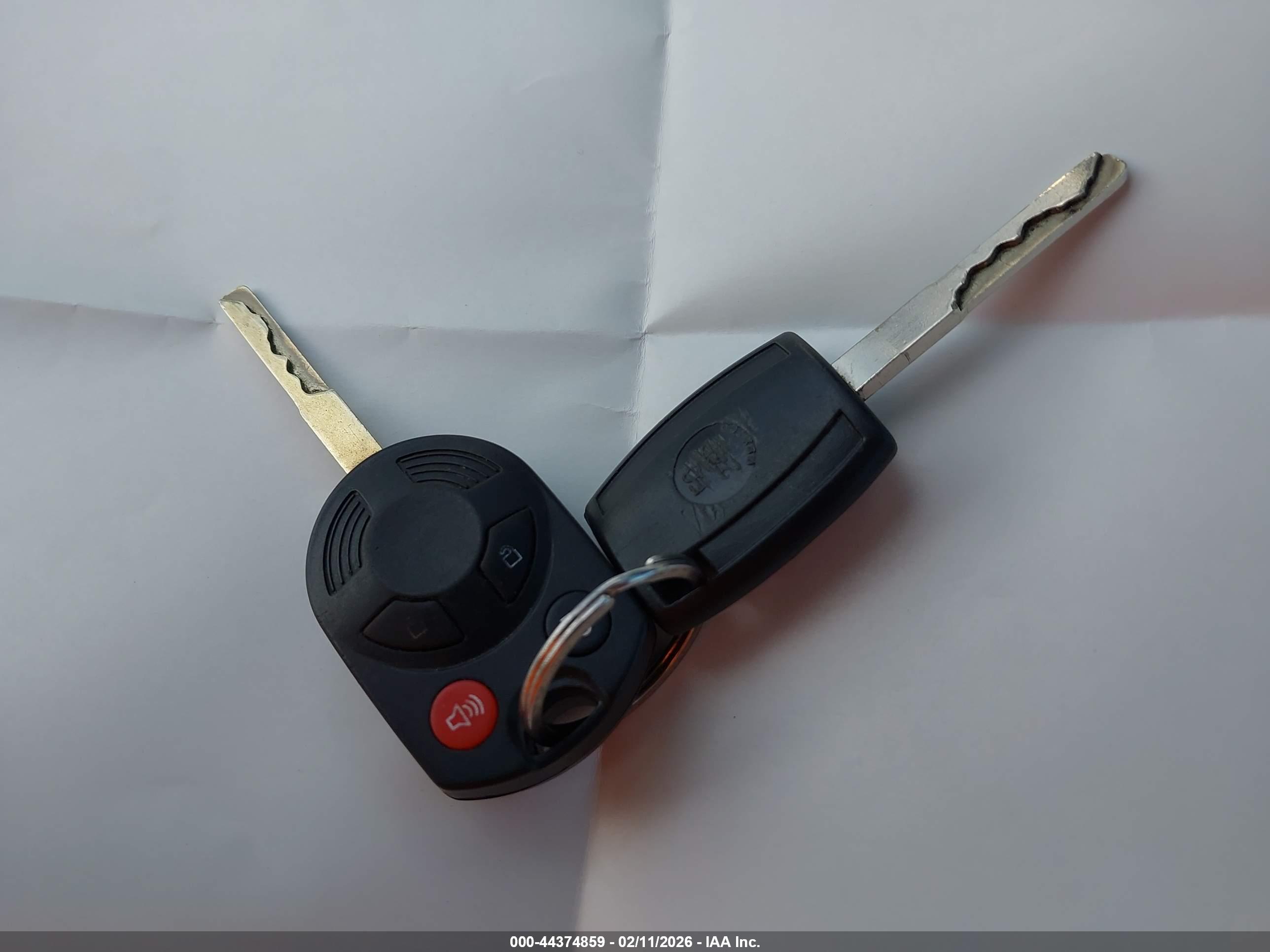 FORD FIESTA image 11