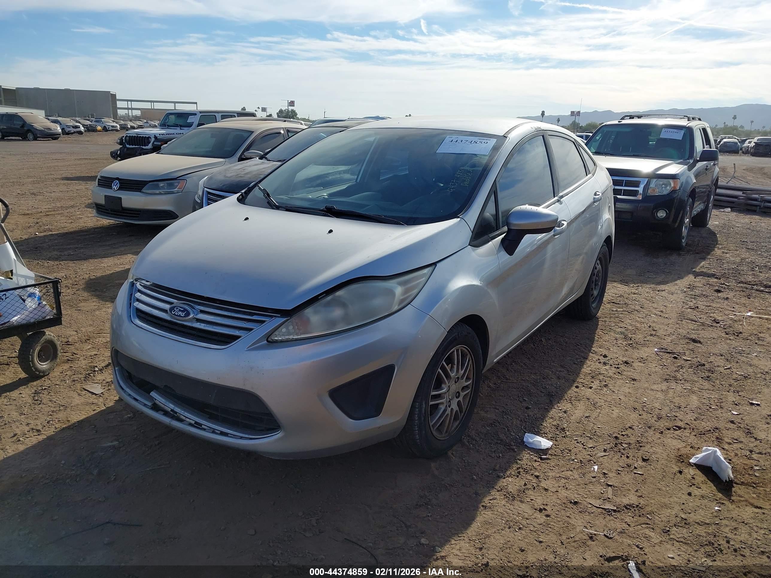 FORD FIESTA image 2