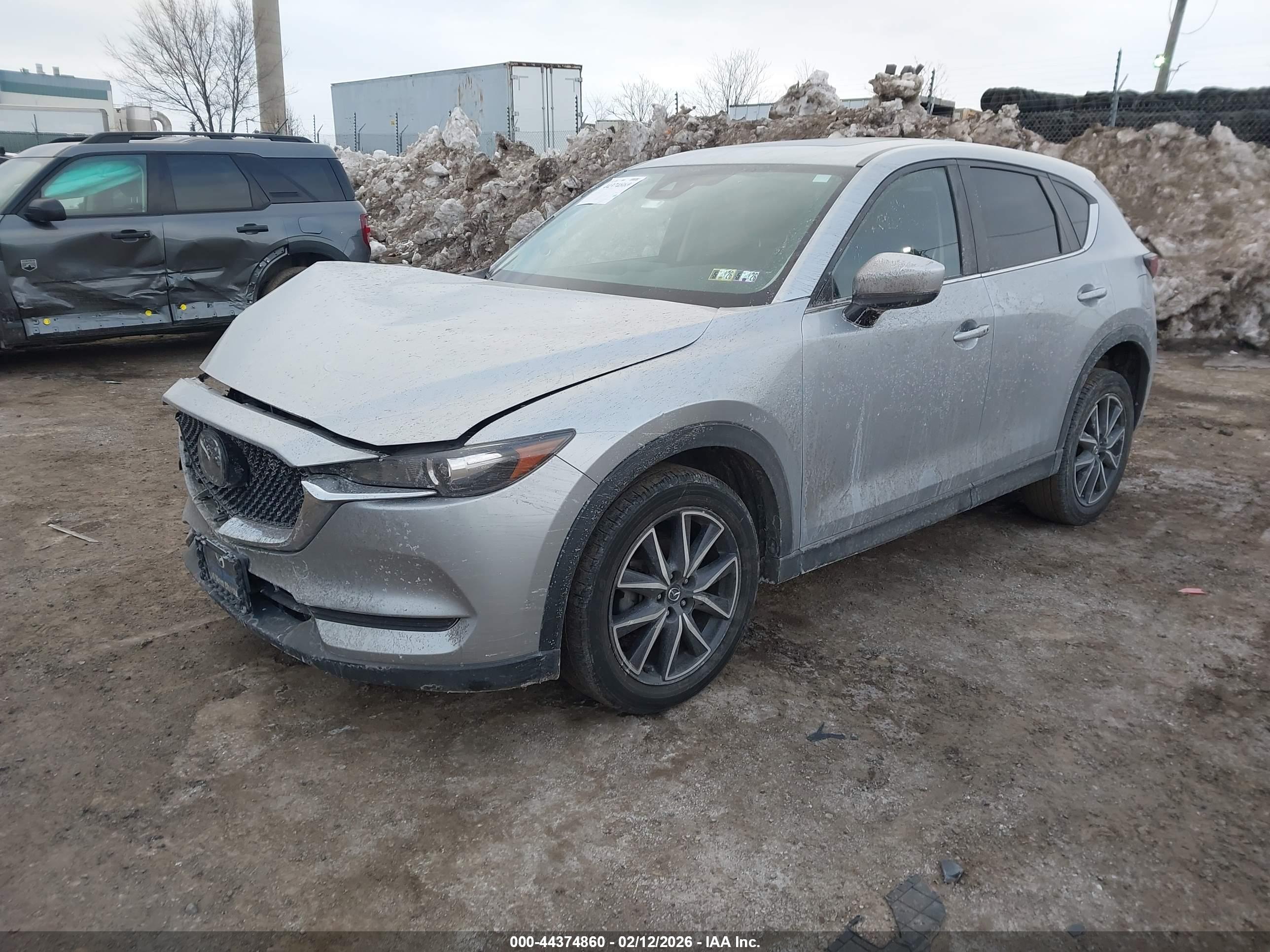 MAZDA CX-5 image 2