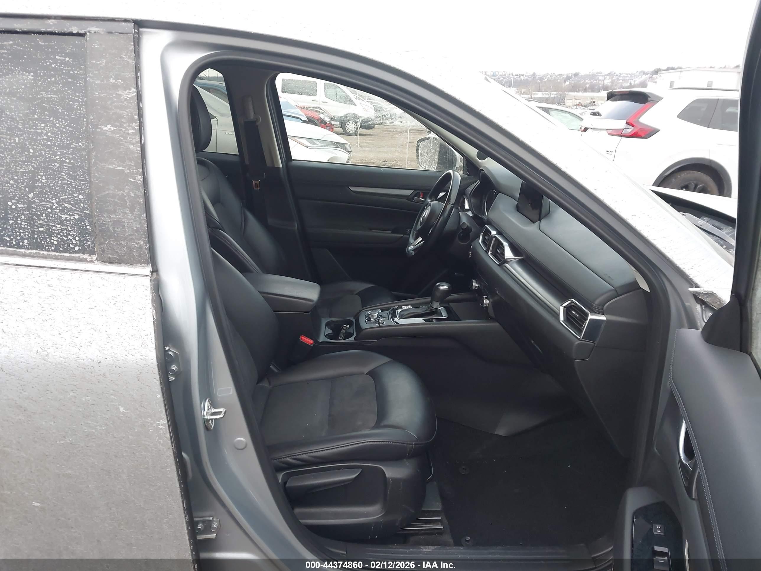 MAZDA CX-5 image 5