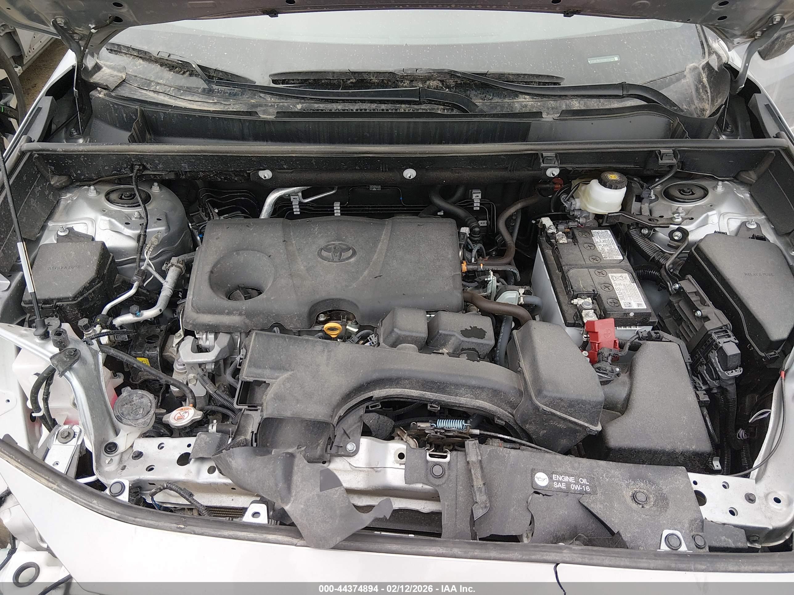 TOYOTA RAV4 image 10
