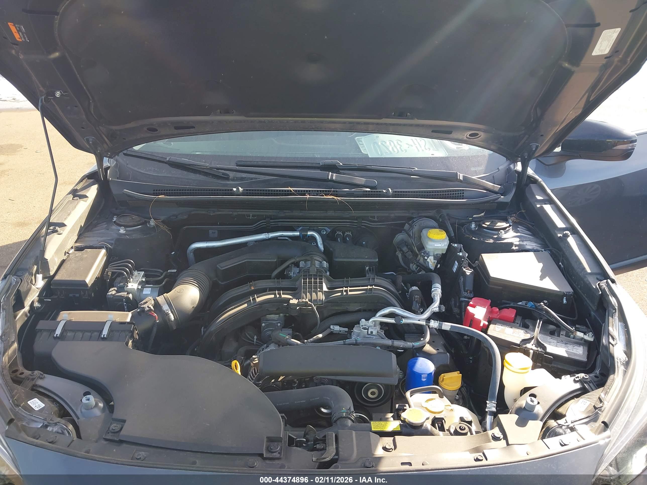 SUBARU OUTBACK image 10