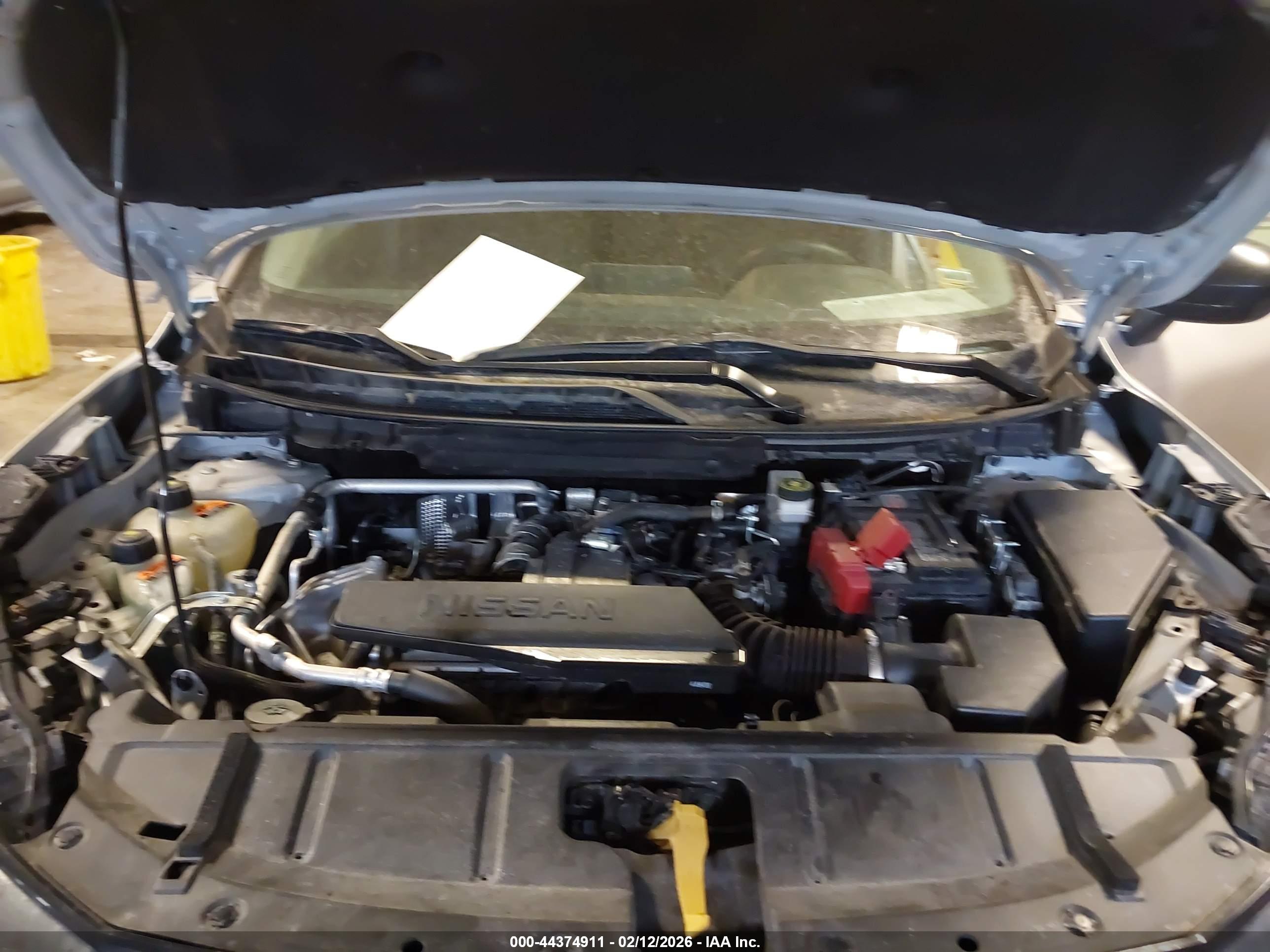 NISSAN ROGUE image 10