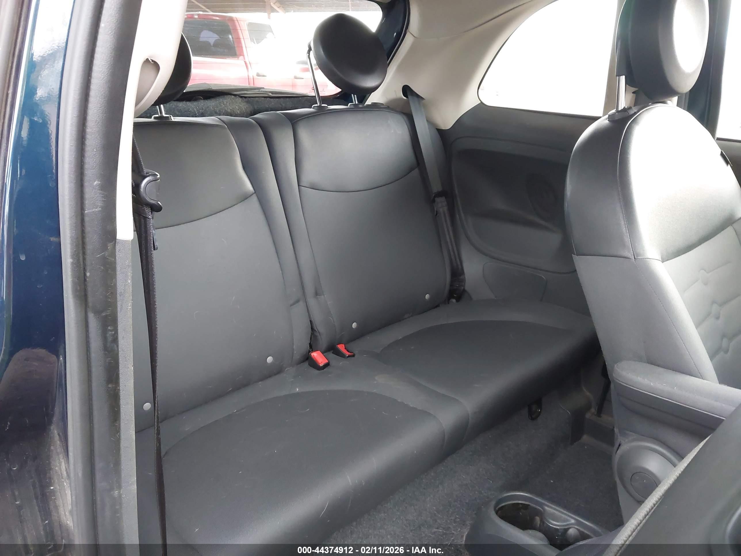 FIAT 500 image 8