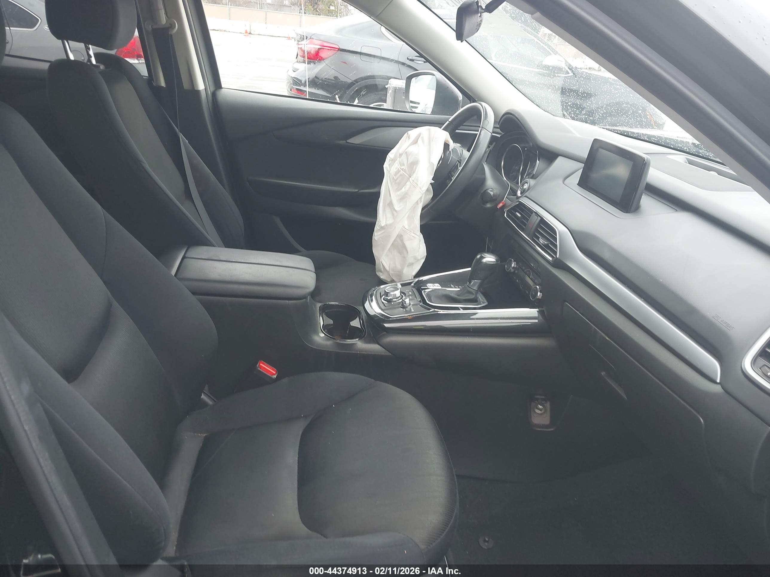 MAZDA CX-9 image 5