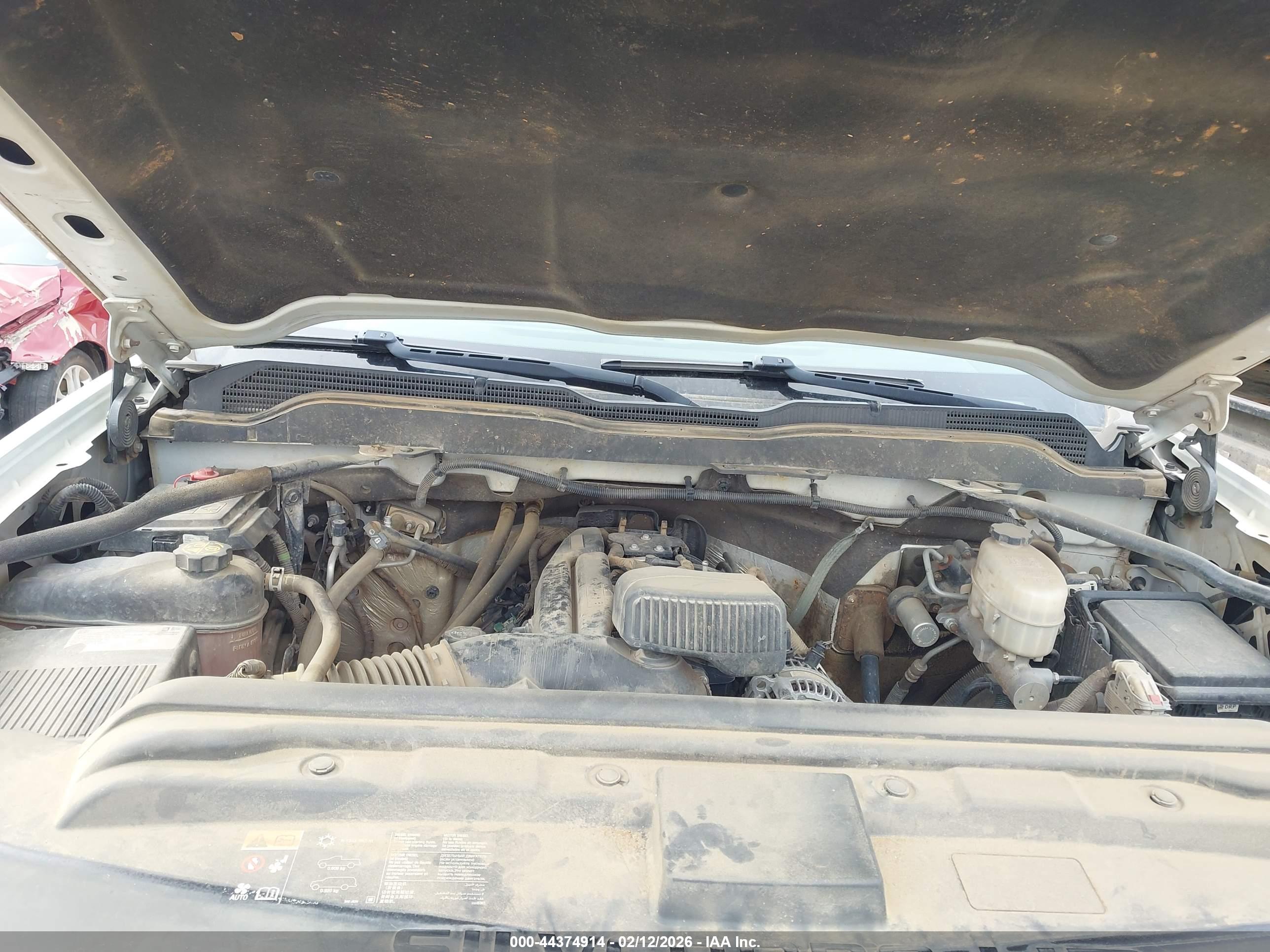 CHEVROLET SILVERADO image 10