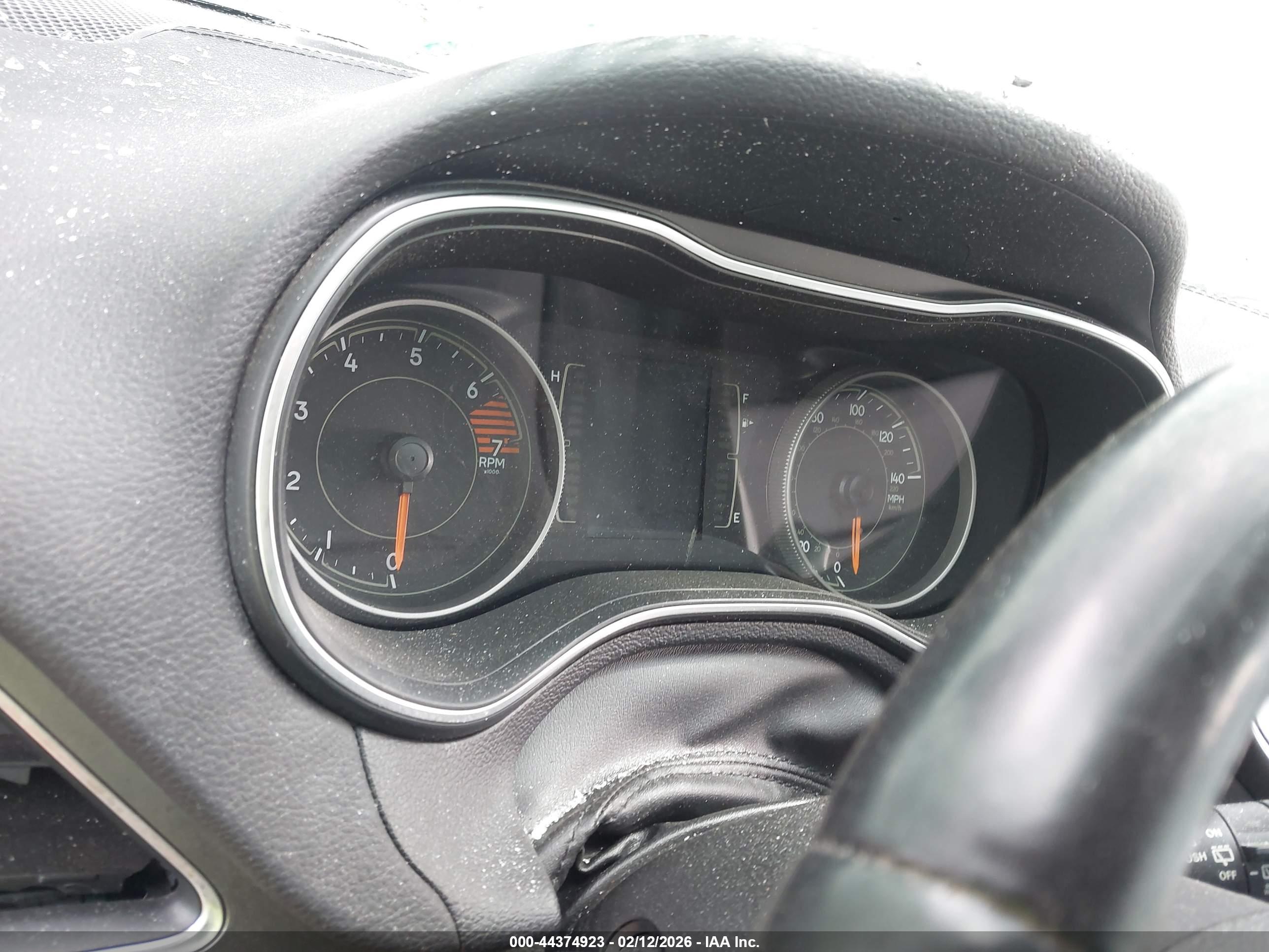 JEEP CHEROKEE image 7