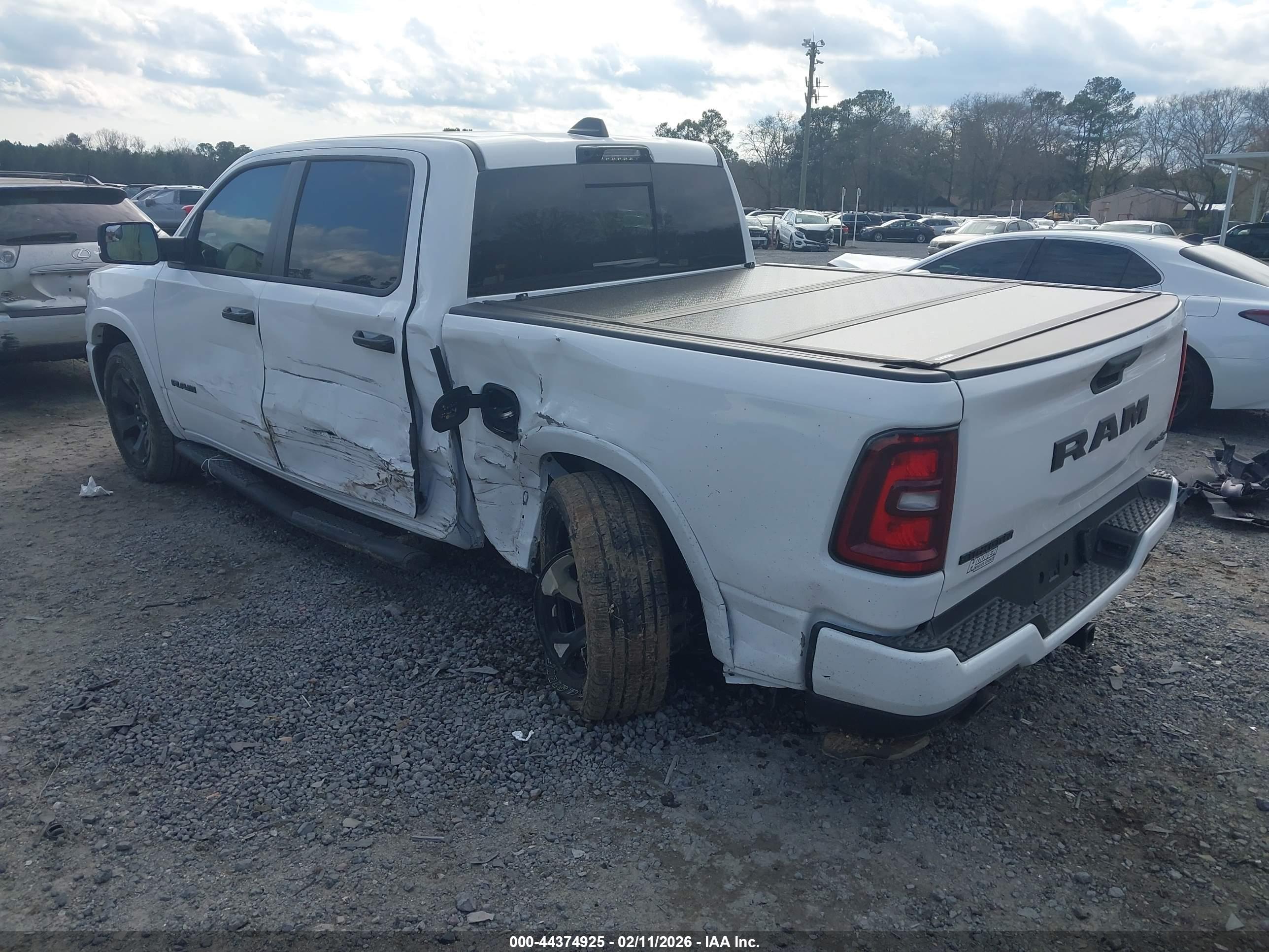 RAM 1500 image 3