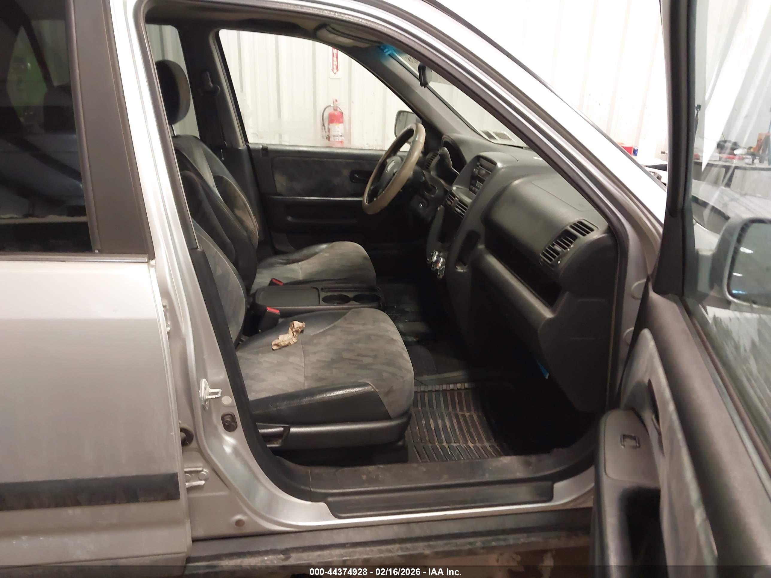 HONDA CR-V image 5