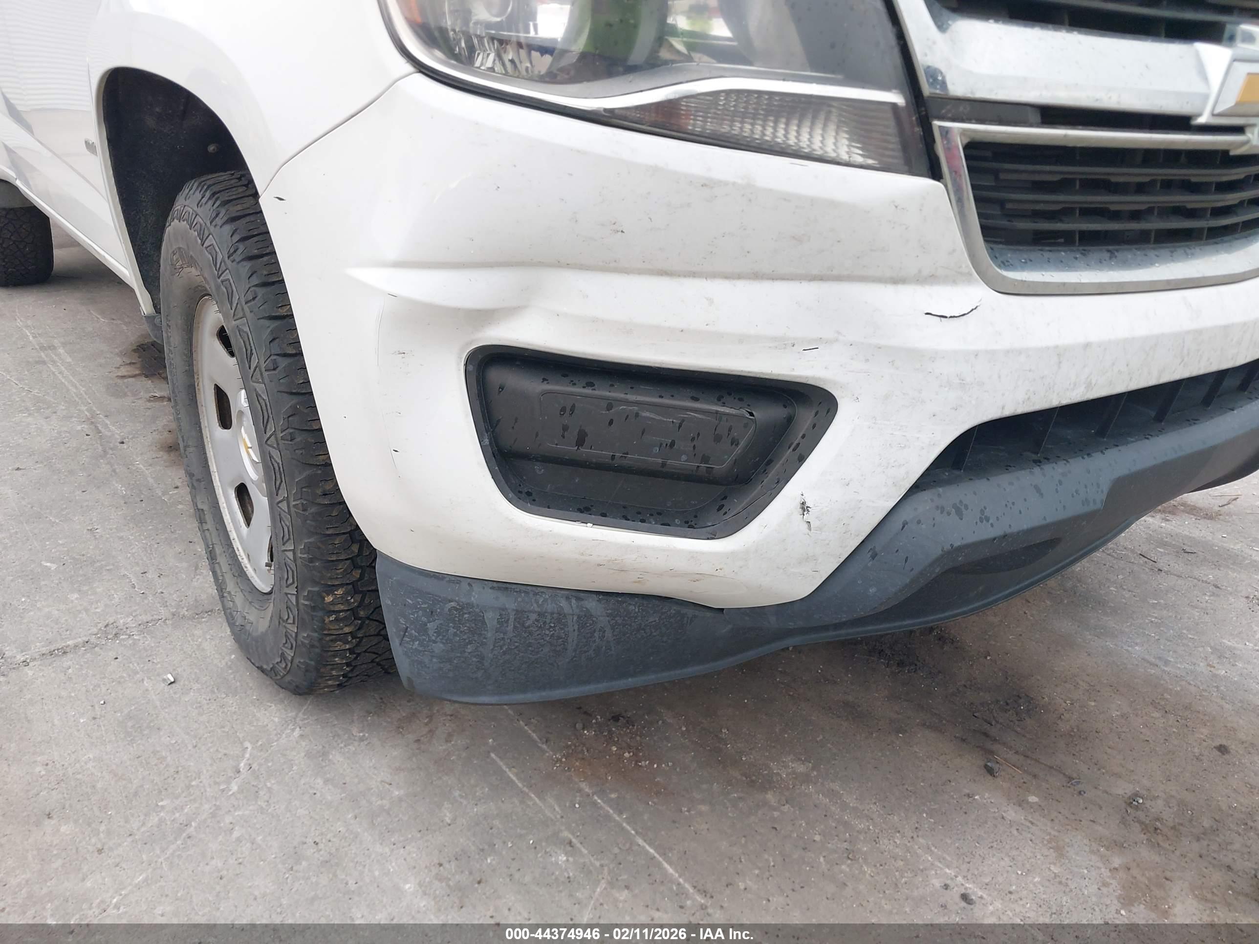 CHEVROLET COLORADO image 6