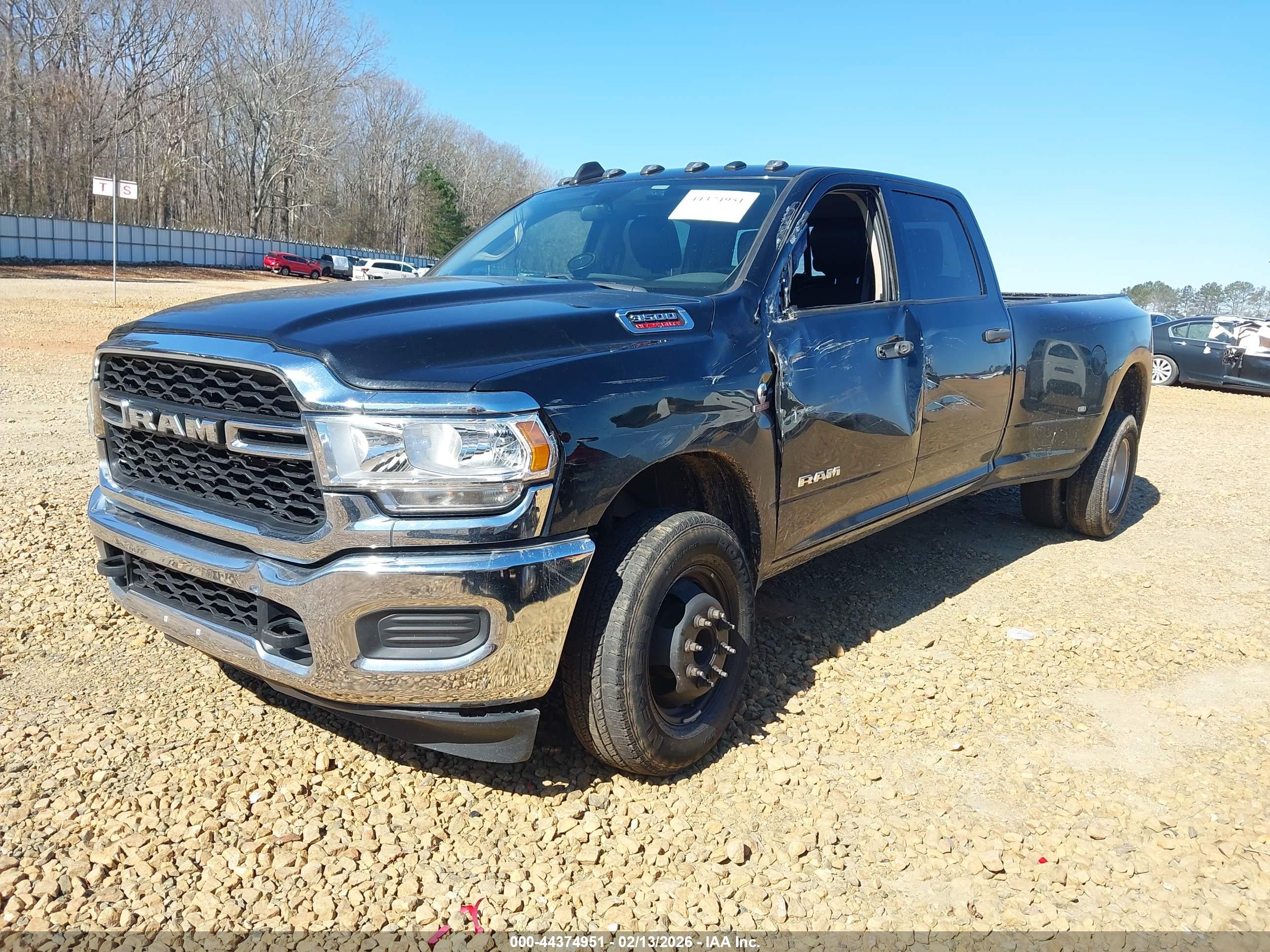 RAM 3500 image 2