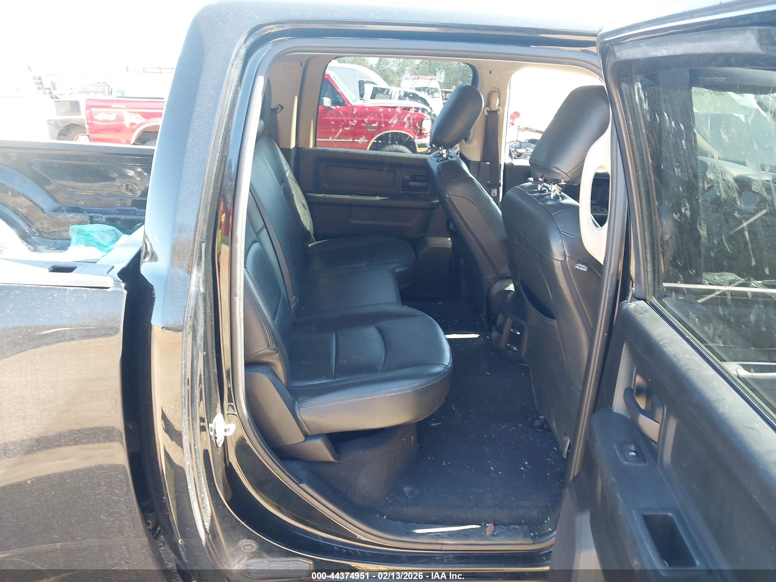 RAM 3500 image 8