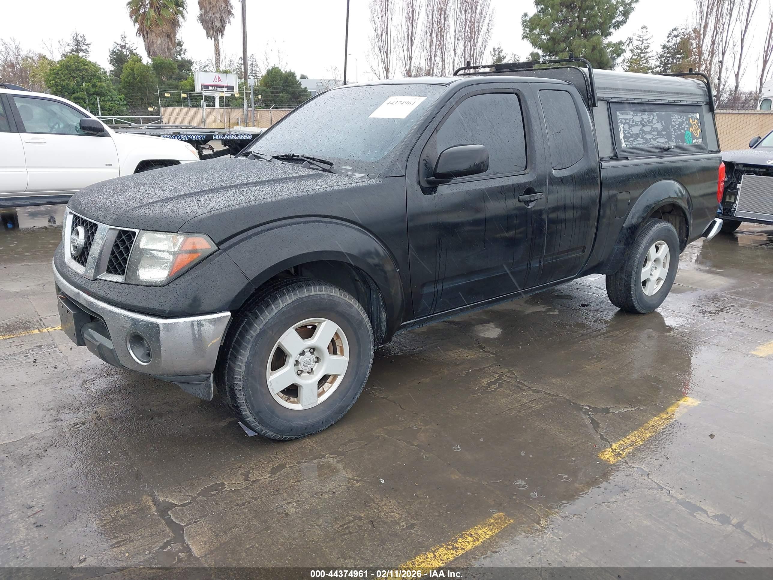 NISSAN FRONTIER image 2