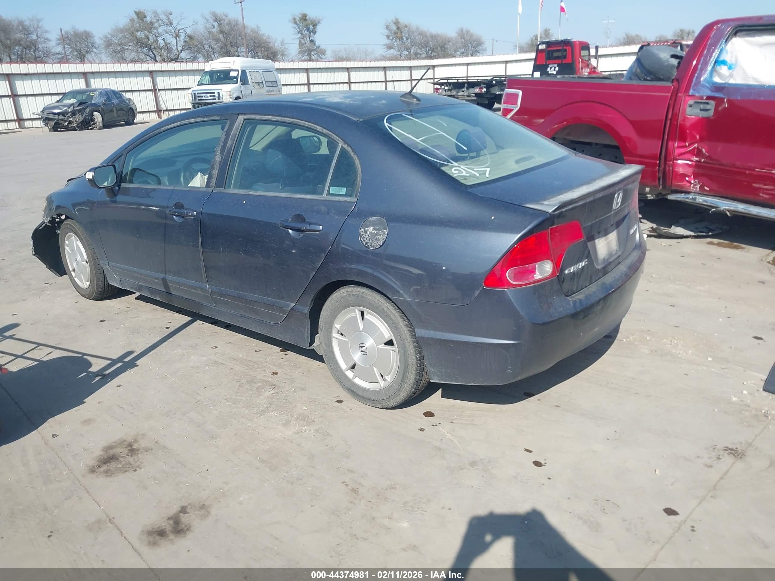 HONDA CIVIC image 3