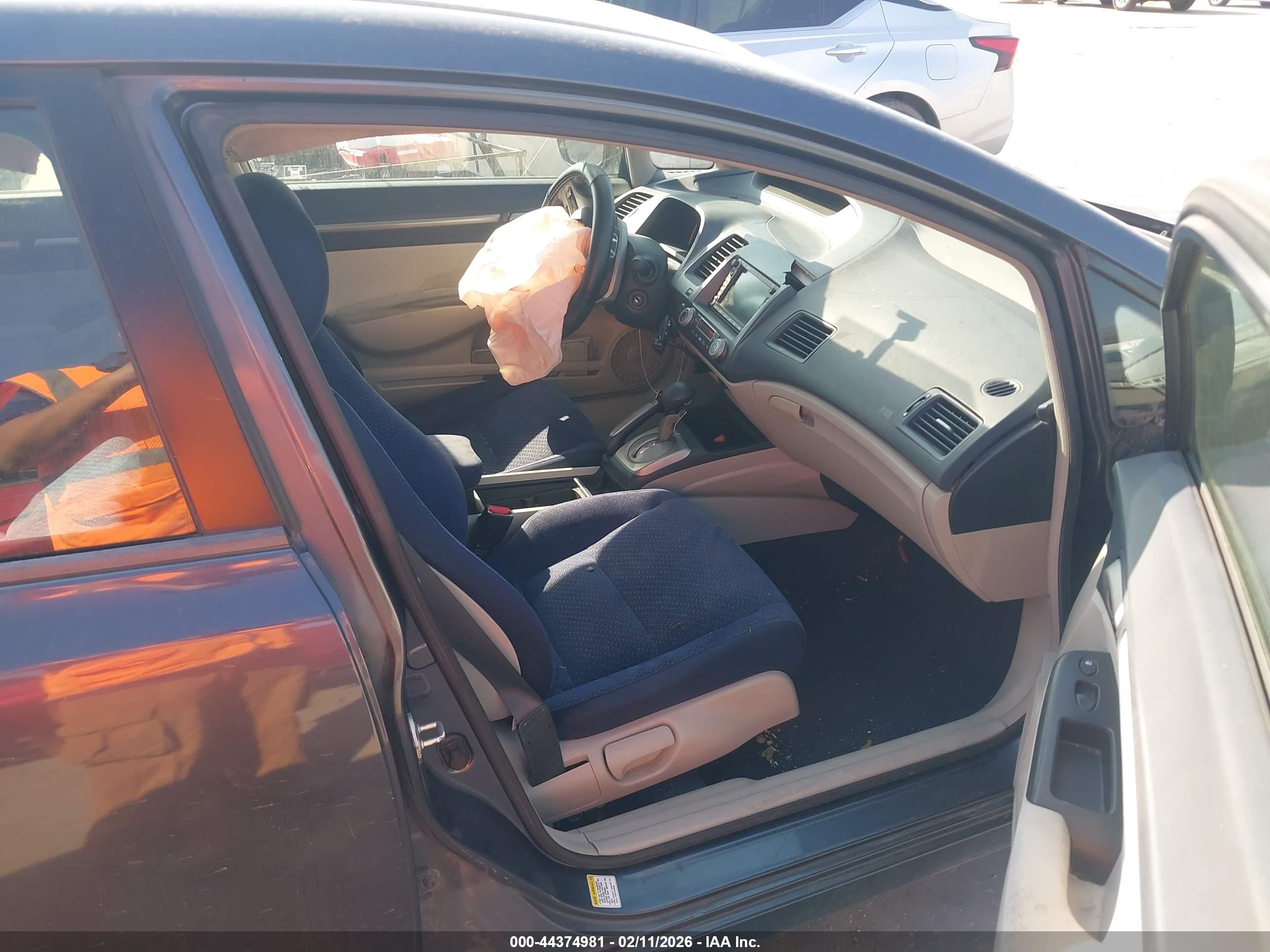 HONDA CIVIC image 5