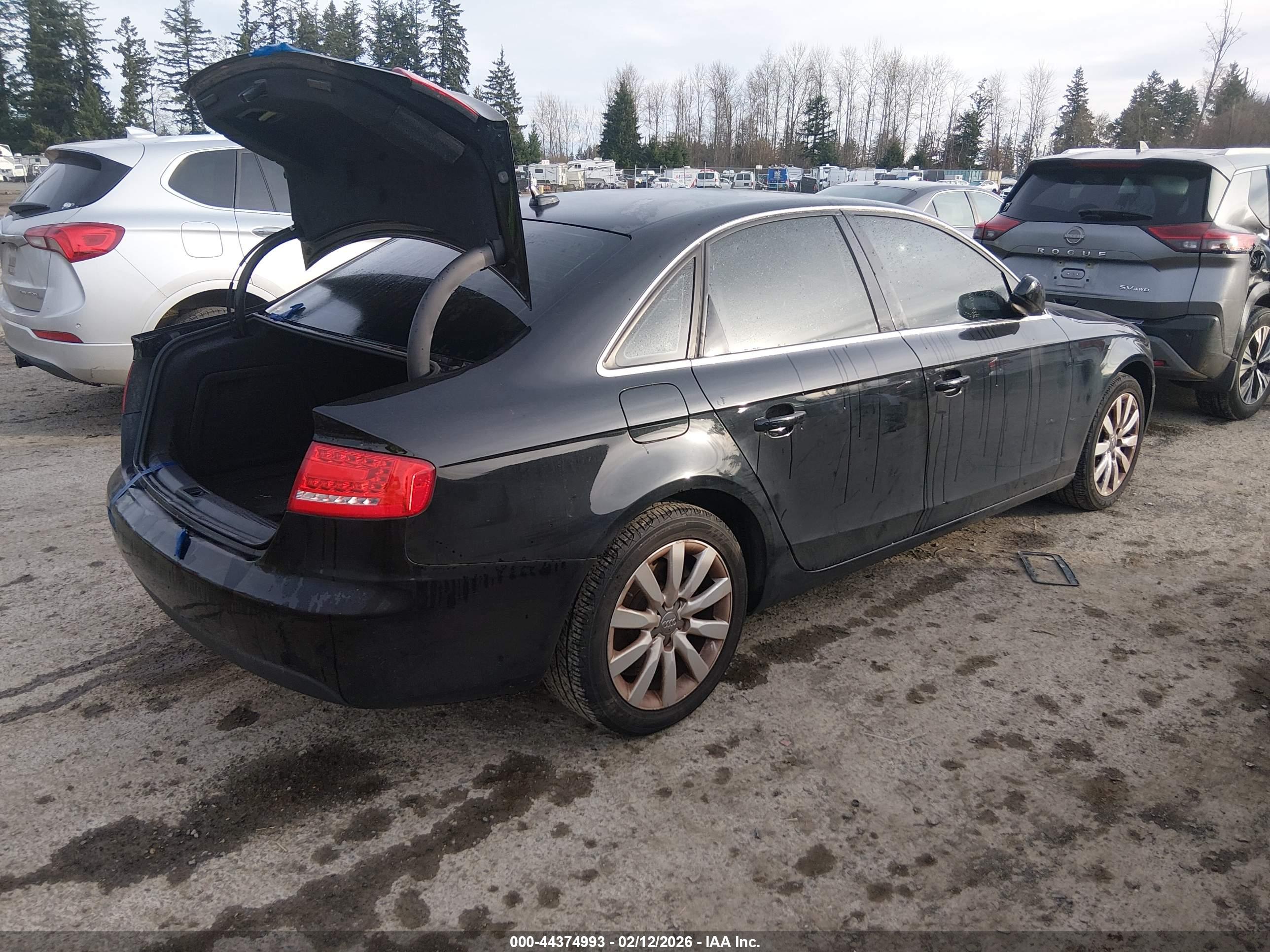 AUDI A4 image 4