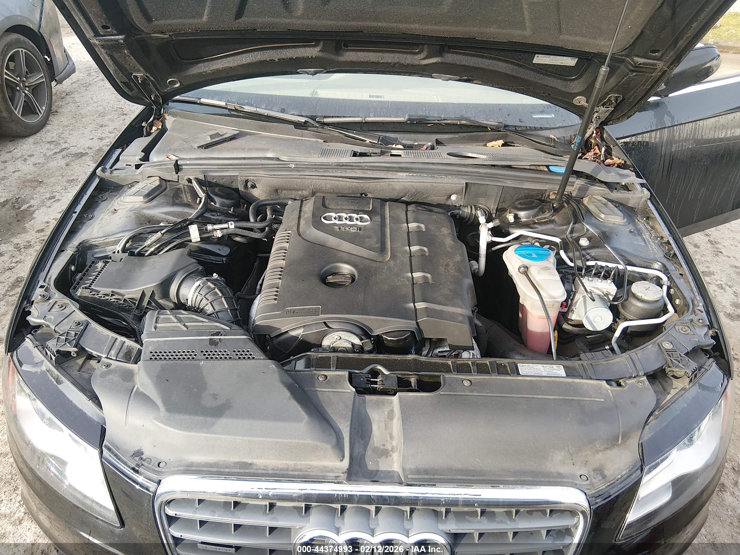 AUDI A4 image 6