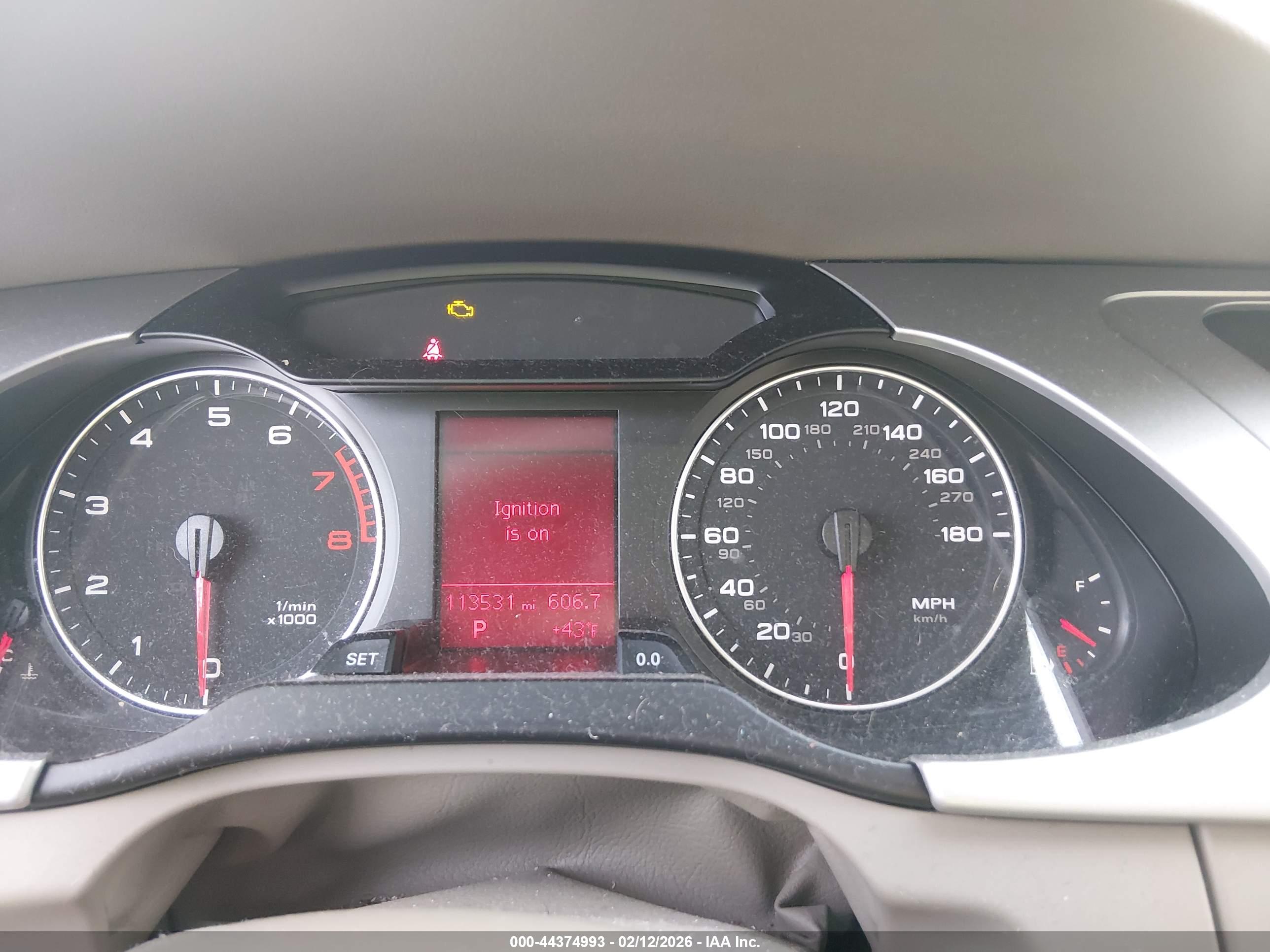 AUDI A4 image 7