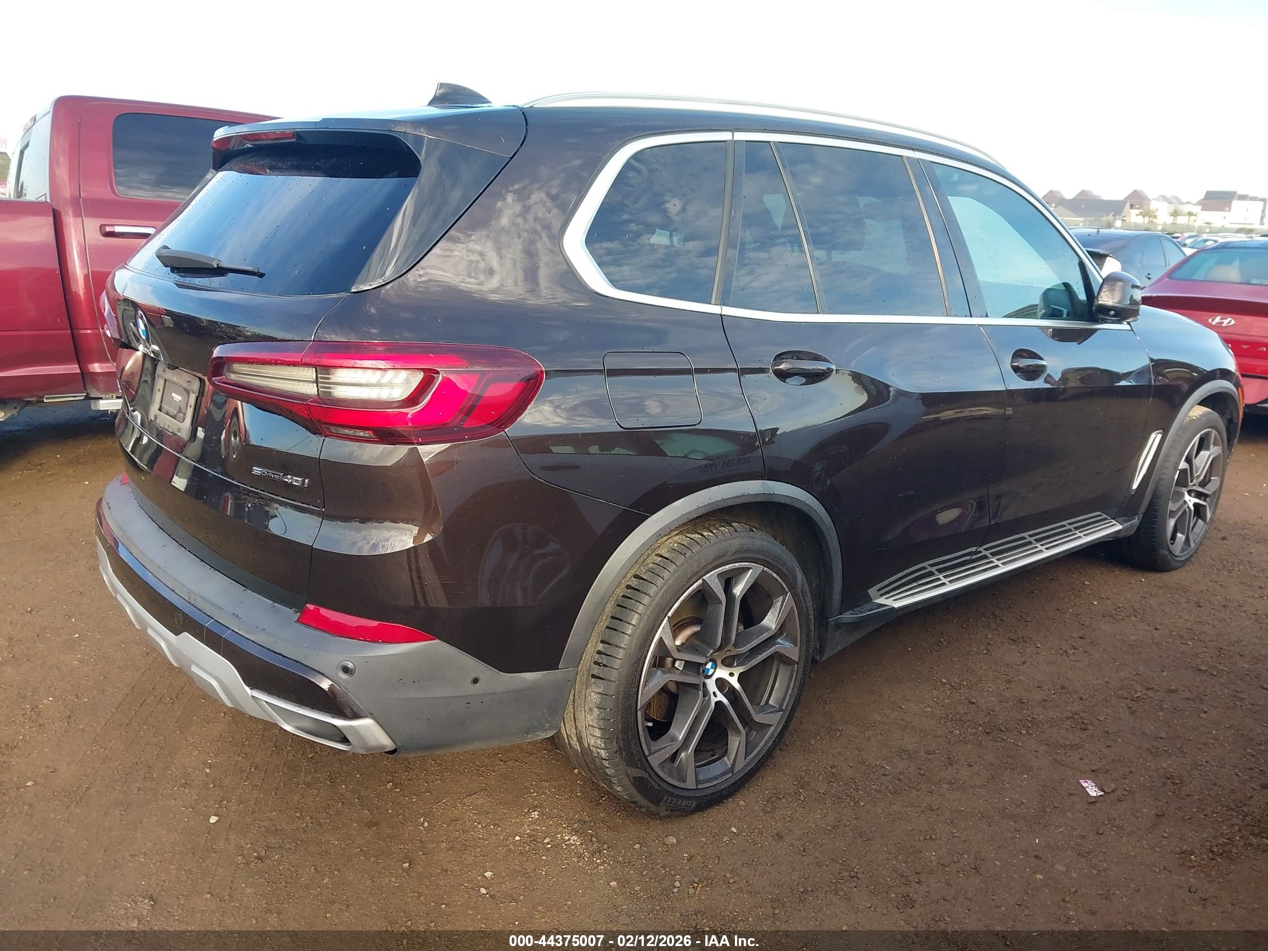 BMW X5 image 4
