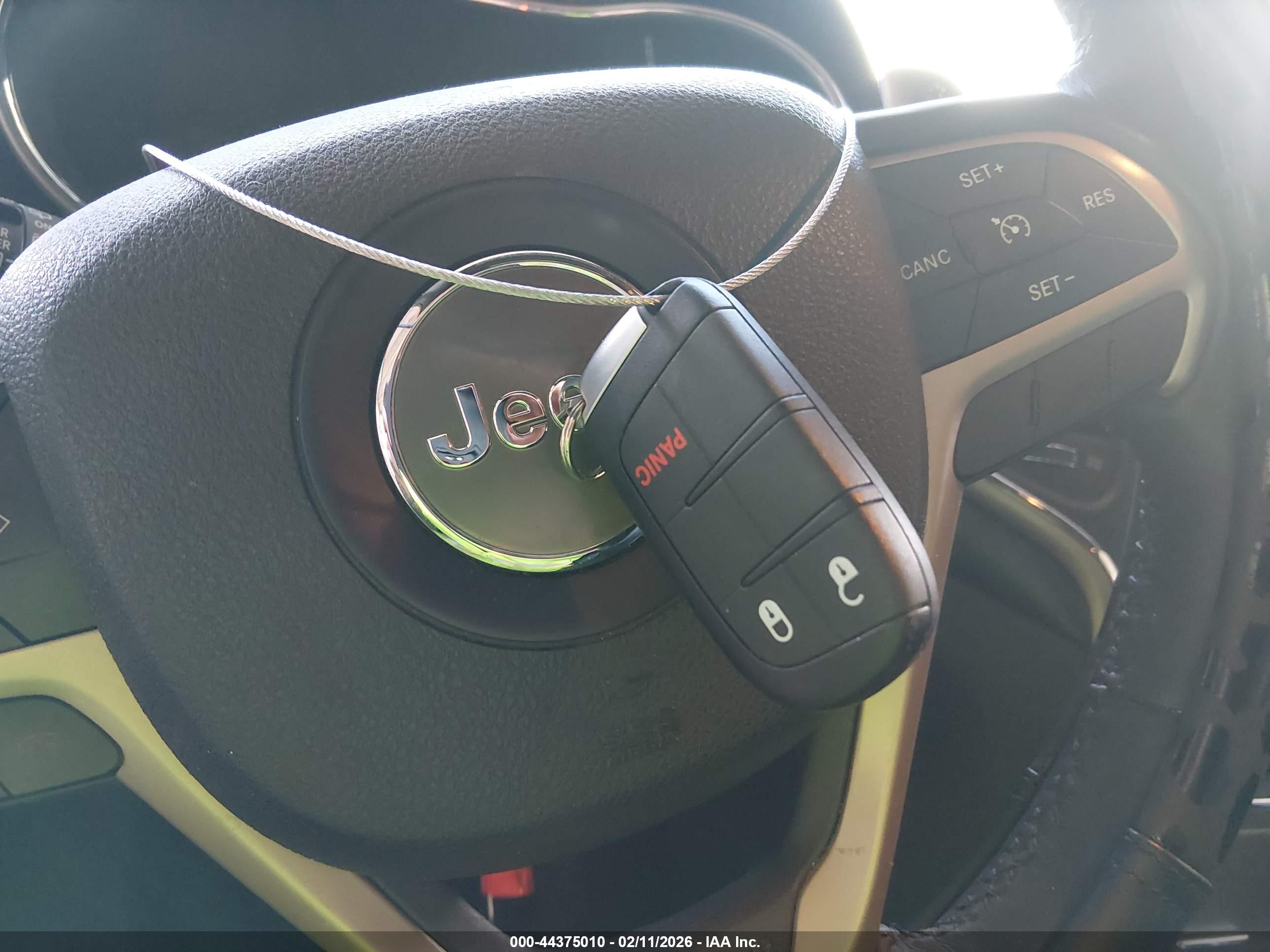 JEEP GRAND image 11