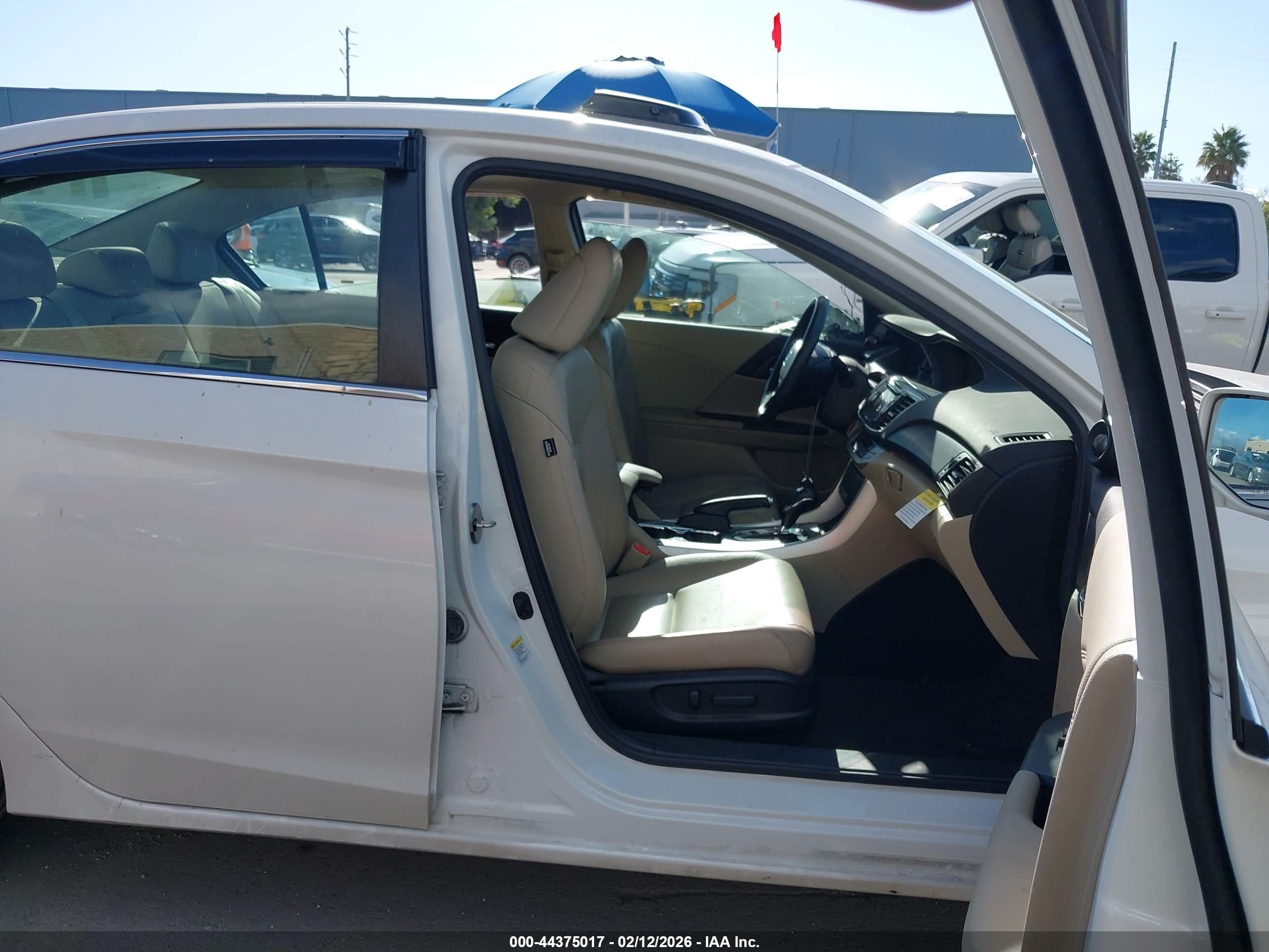 HONDA ACCORD image 5