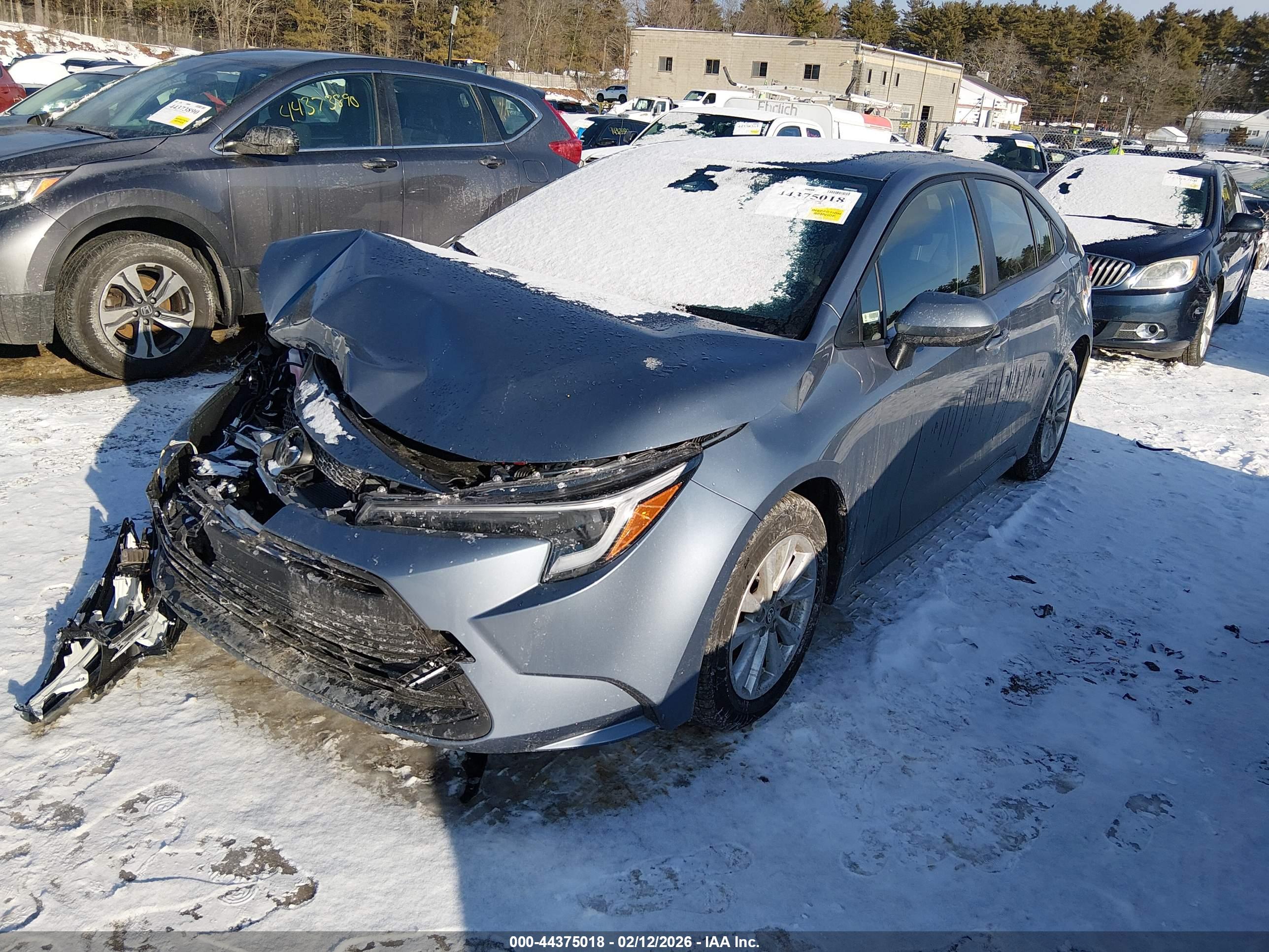 TOYOTA COROLLA image 2