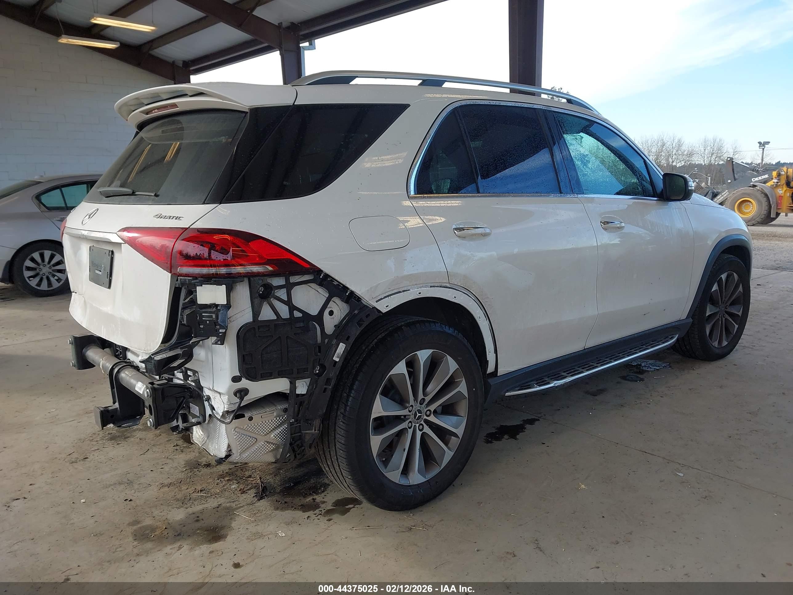 MERCEDES-BENZ GLE image 4