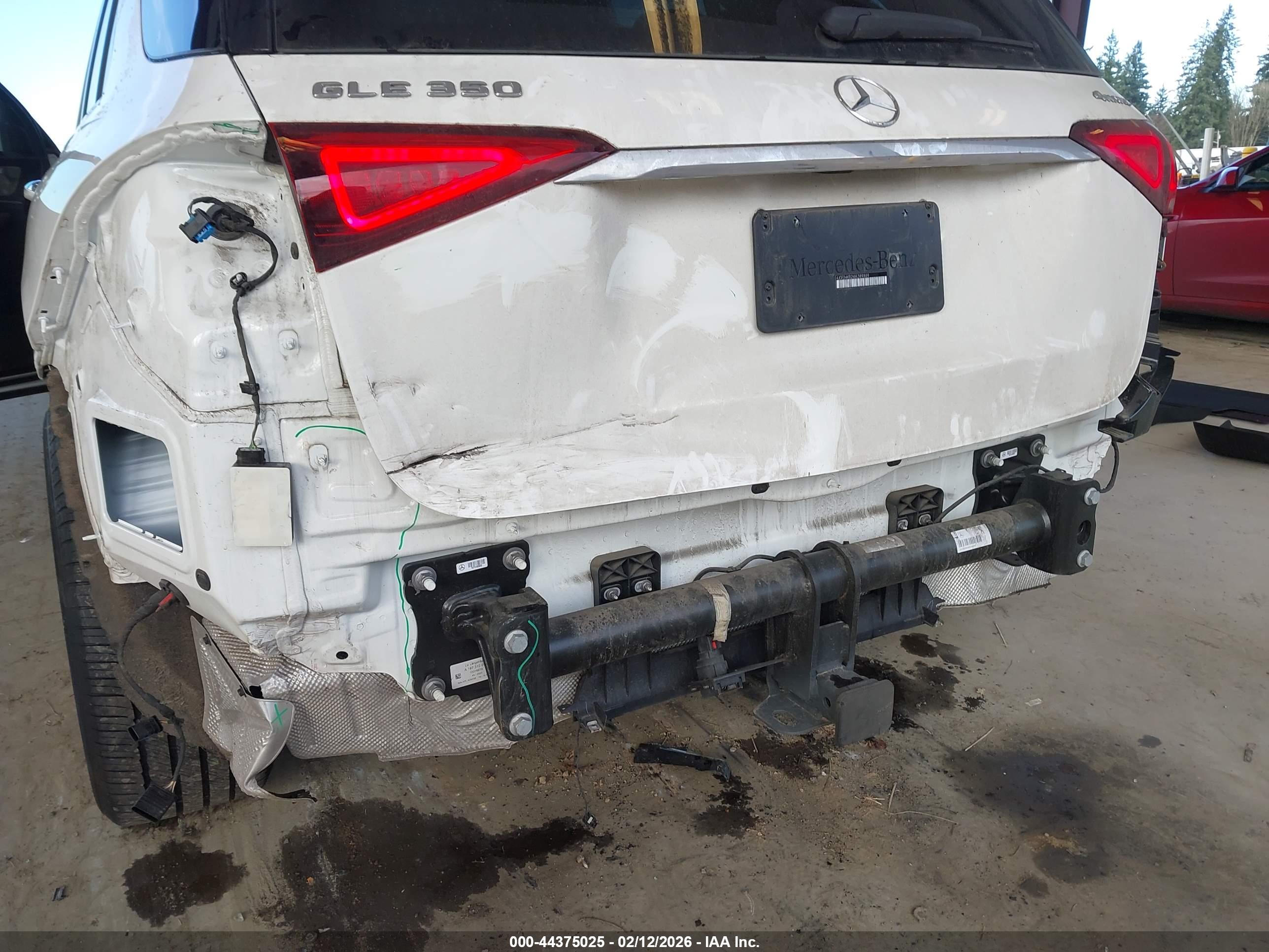 MERCEDES-BENZ GLE image 6