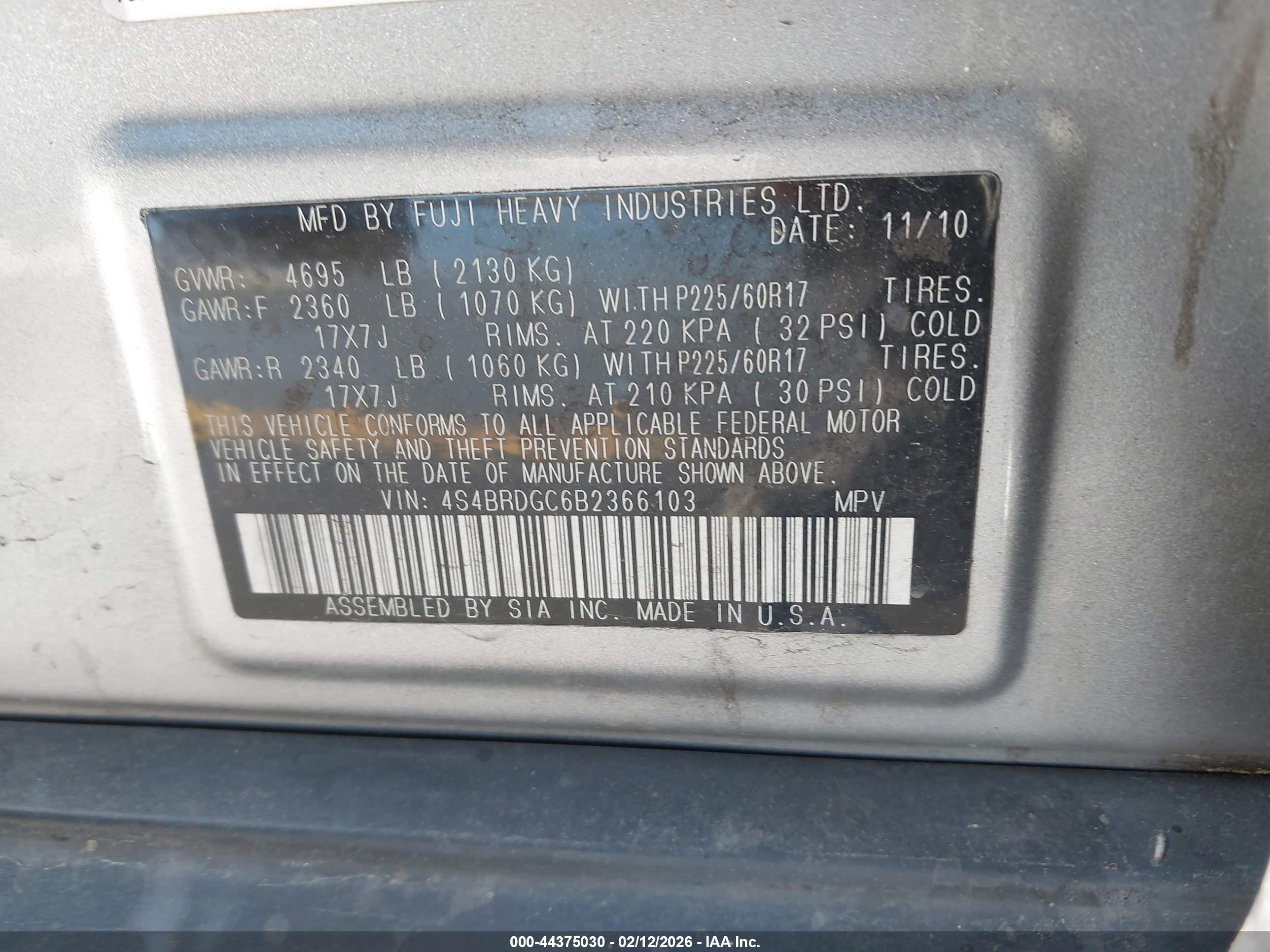 SUBARU OUTBACK image 9