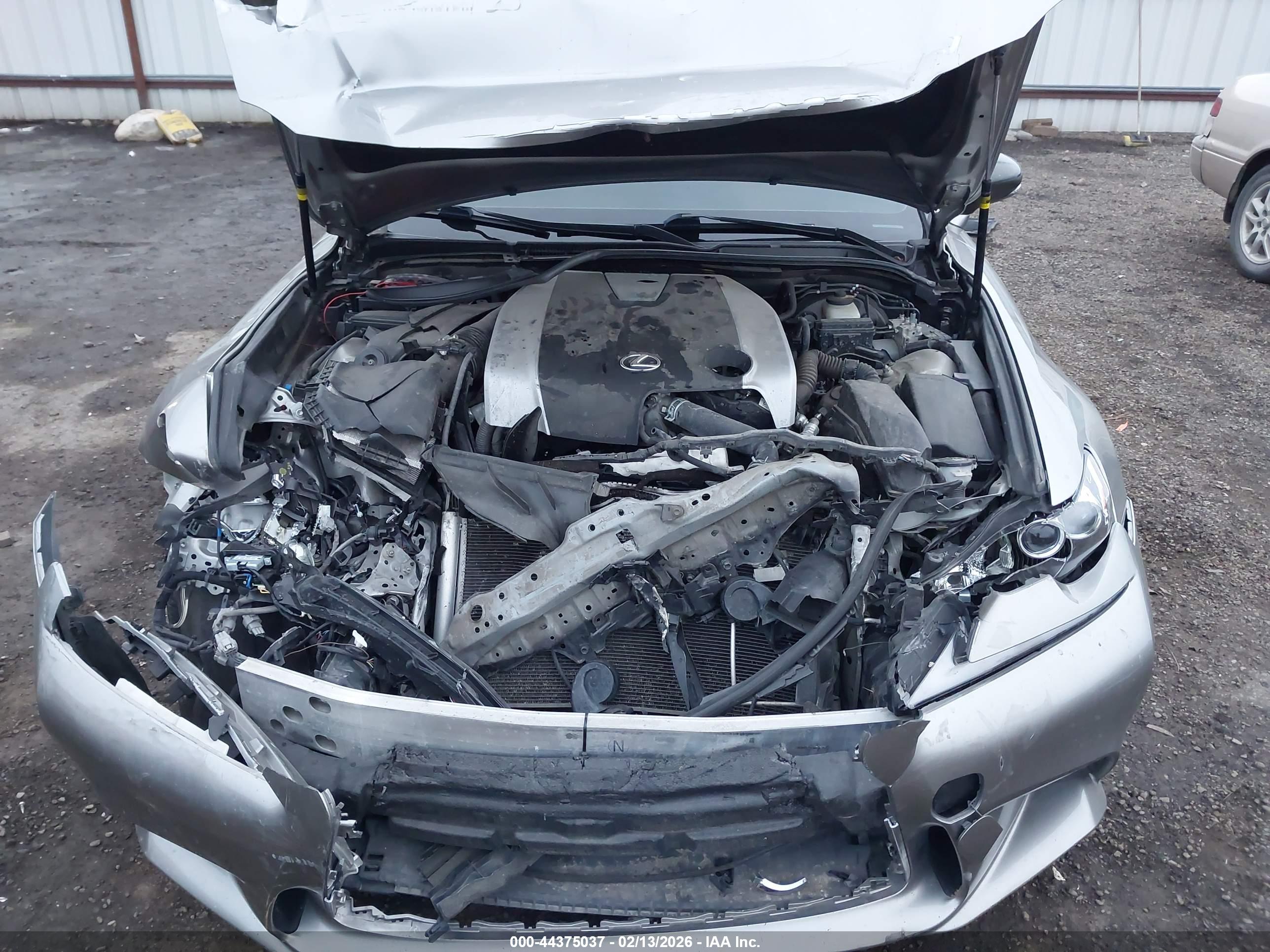 LEXUS IS image 6