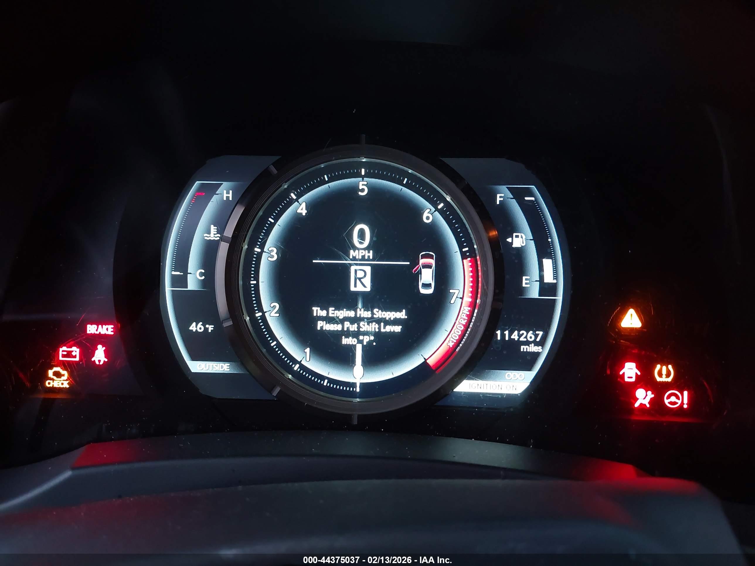 LEXUS IS image 7